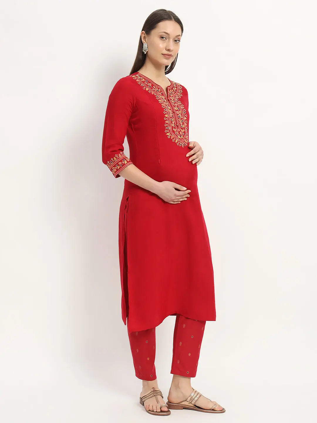 MUMZHUG Embroided Straight Kurta & Rayon Pant & Malmal Dupatta For Maternity & Feeding Purpose mumzhug