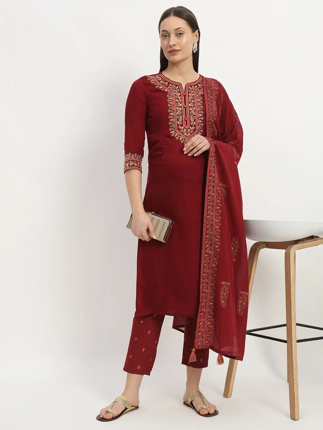 MUMZHUG Embroided Straight Kurta & Rayon Pant & Malmal Dupatta For Maternity & Feeding Purpose mumzhug