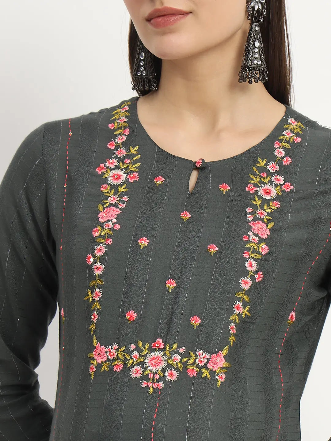 mumzhug Women Floral Embroidered Regular Thread Work Kurta with Trousers With Dupatta mumzhug