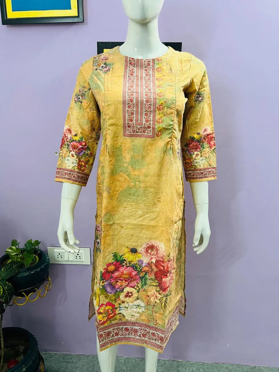 BEIGE COLORED COTTON FLORAL PRINT NURSING AND FEEDING KURTA WITH BOTH SIDE FEEDING ZIPPER mumzhug