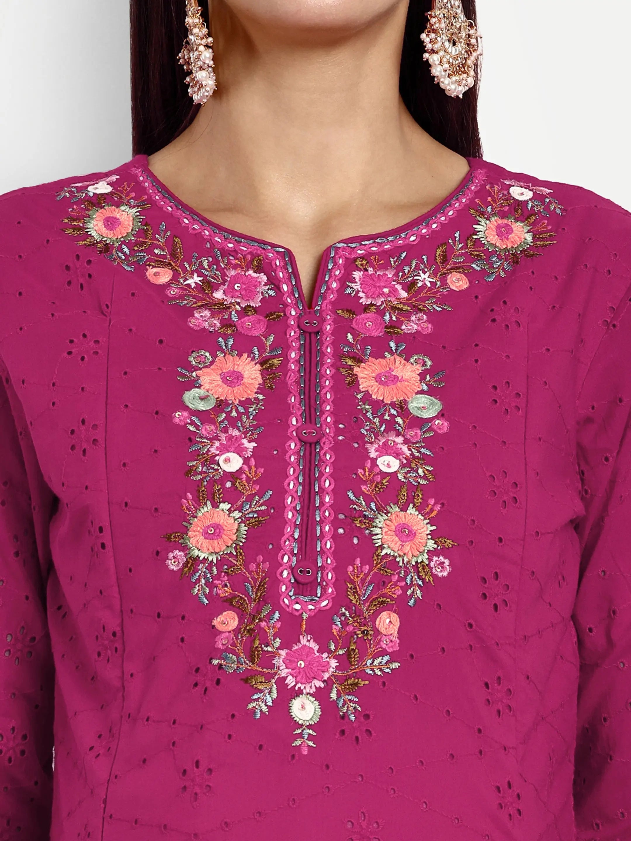 COTTON SCHIFFLI EMBROIDERED KURTA WITH BOTH SIDE FEEDING ZIPPER mumzhug