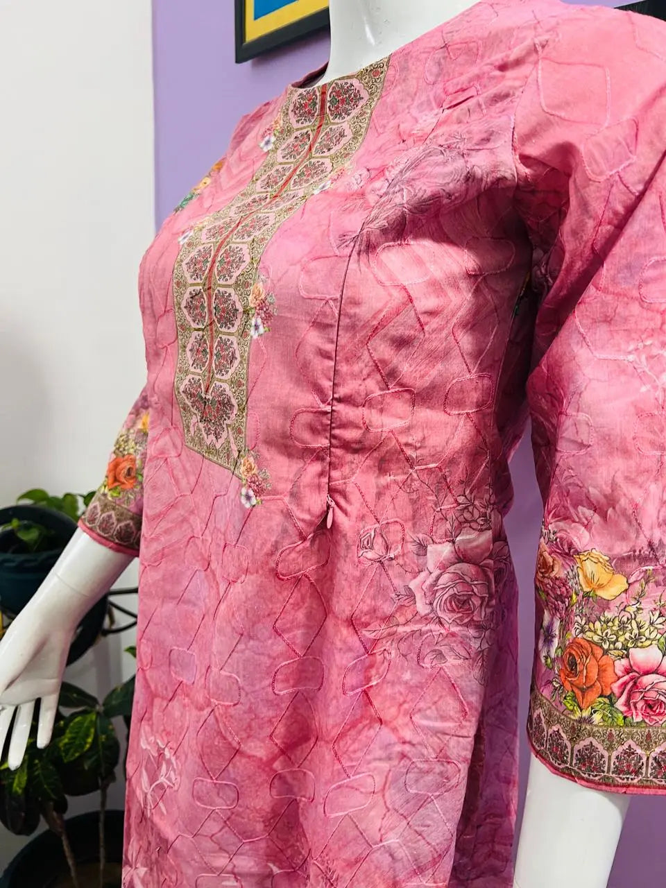 PINK COLORED COTTON FLORAL PRINT NURSING AND FEEDING KURTA WITH BOTH SIDE FEEDING ZIPPER mumzhug