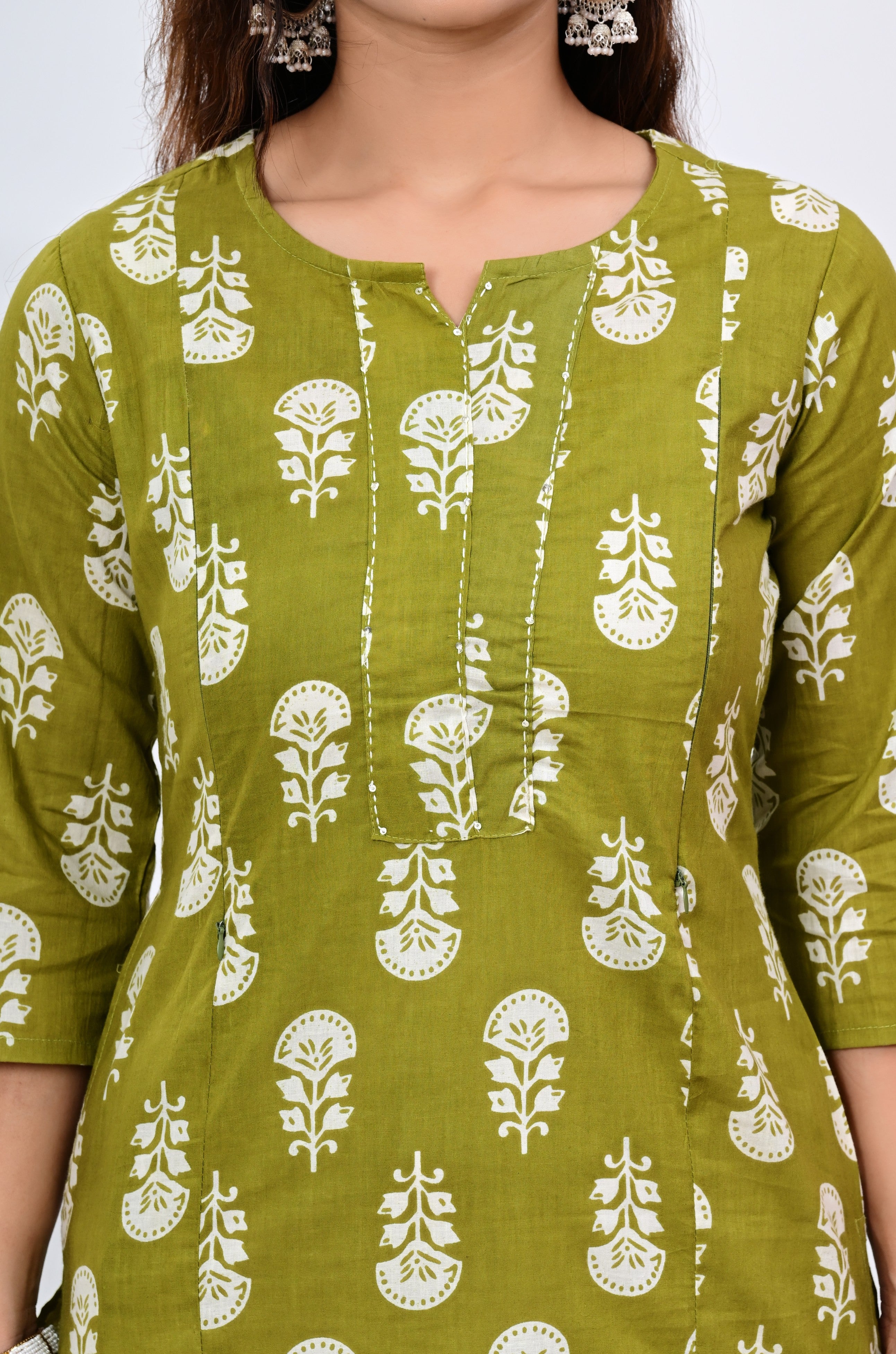 Mumzhug Green Color Pure Cotton Feeding Kurta