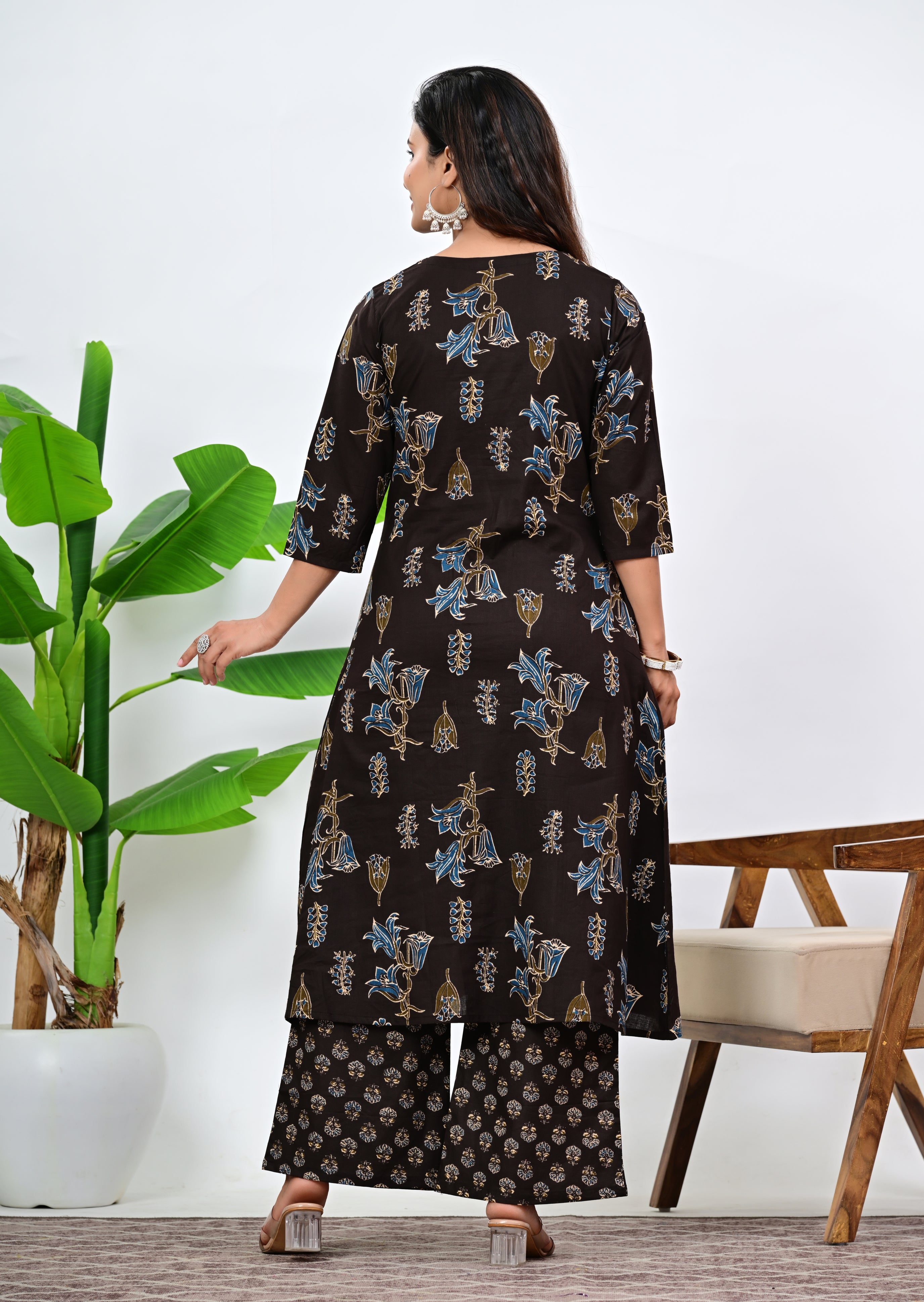 Mumzhug Mouse Colored Pure Cotton Jaipuri Multi Floral Print Feeding Kurta