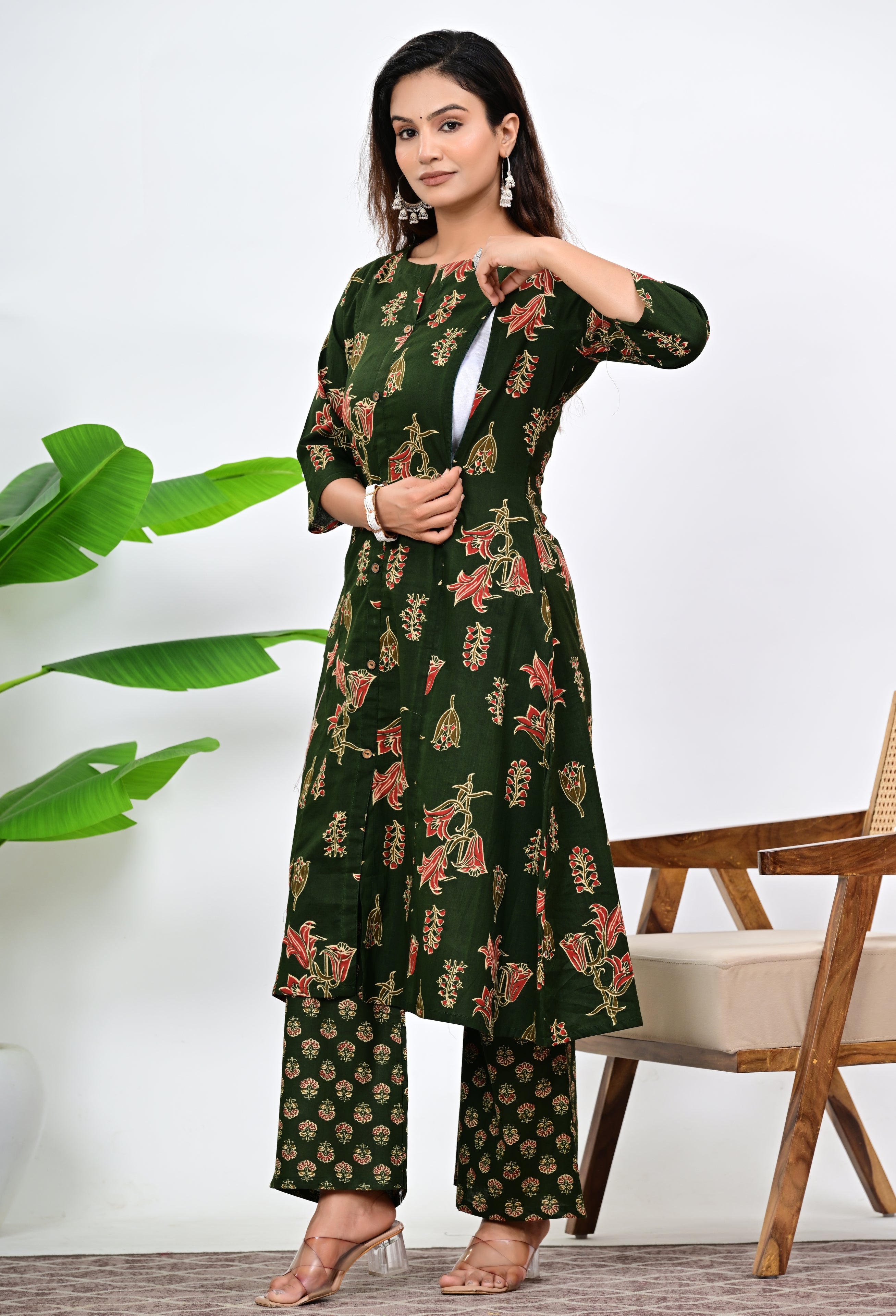 Mumzhug Olive Green Colored Pure Cotton Jaipuri Multi Floral Print Feeding Kurta