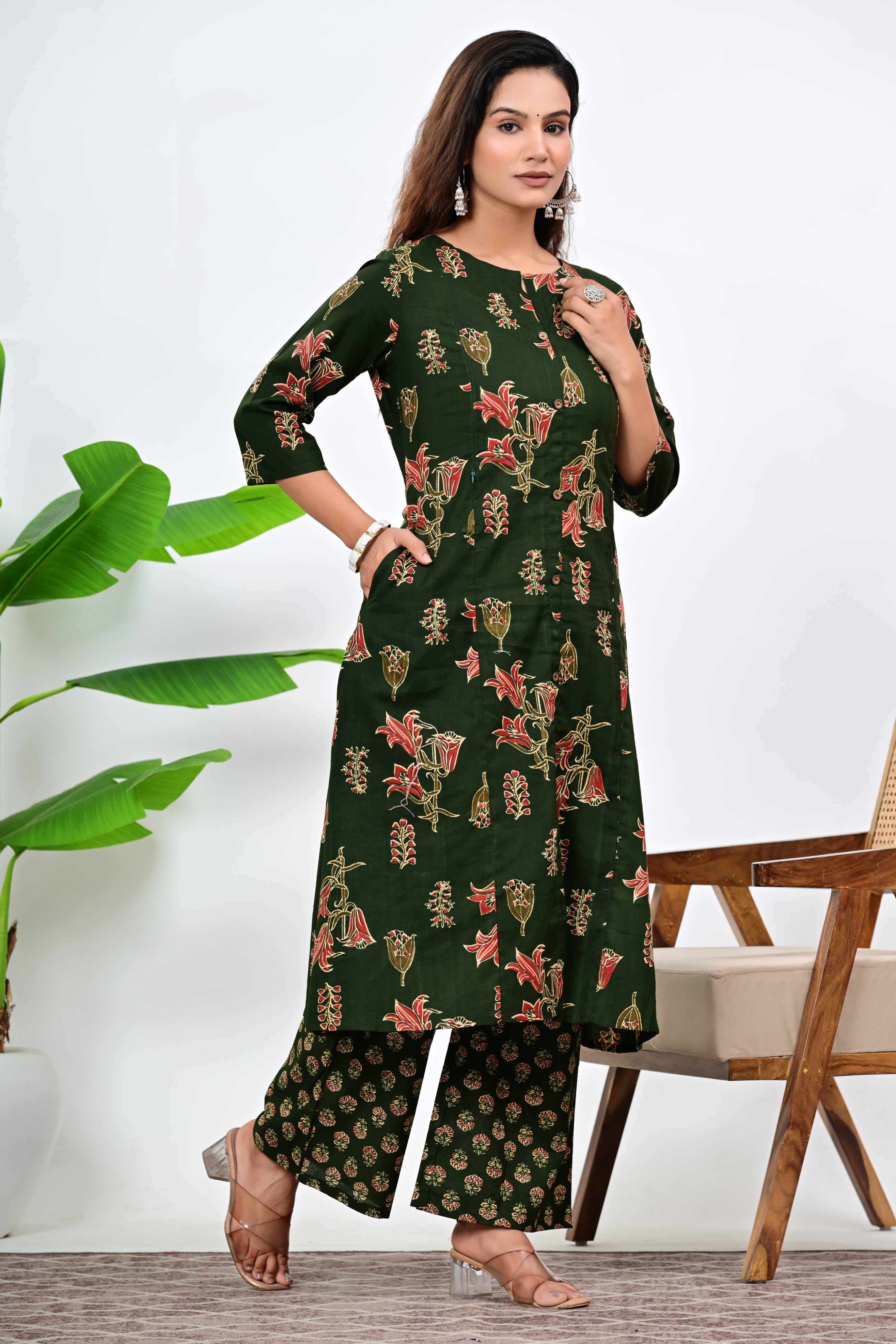 Mumzhug Olive Green Colored Pure Cotton Jaipuri Multi Floral Print Feeding Kurta