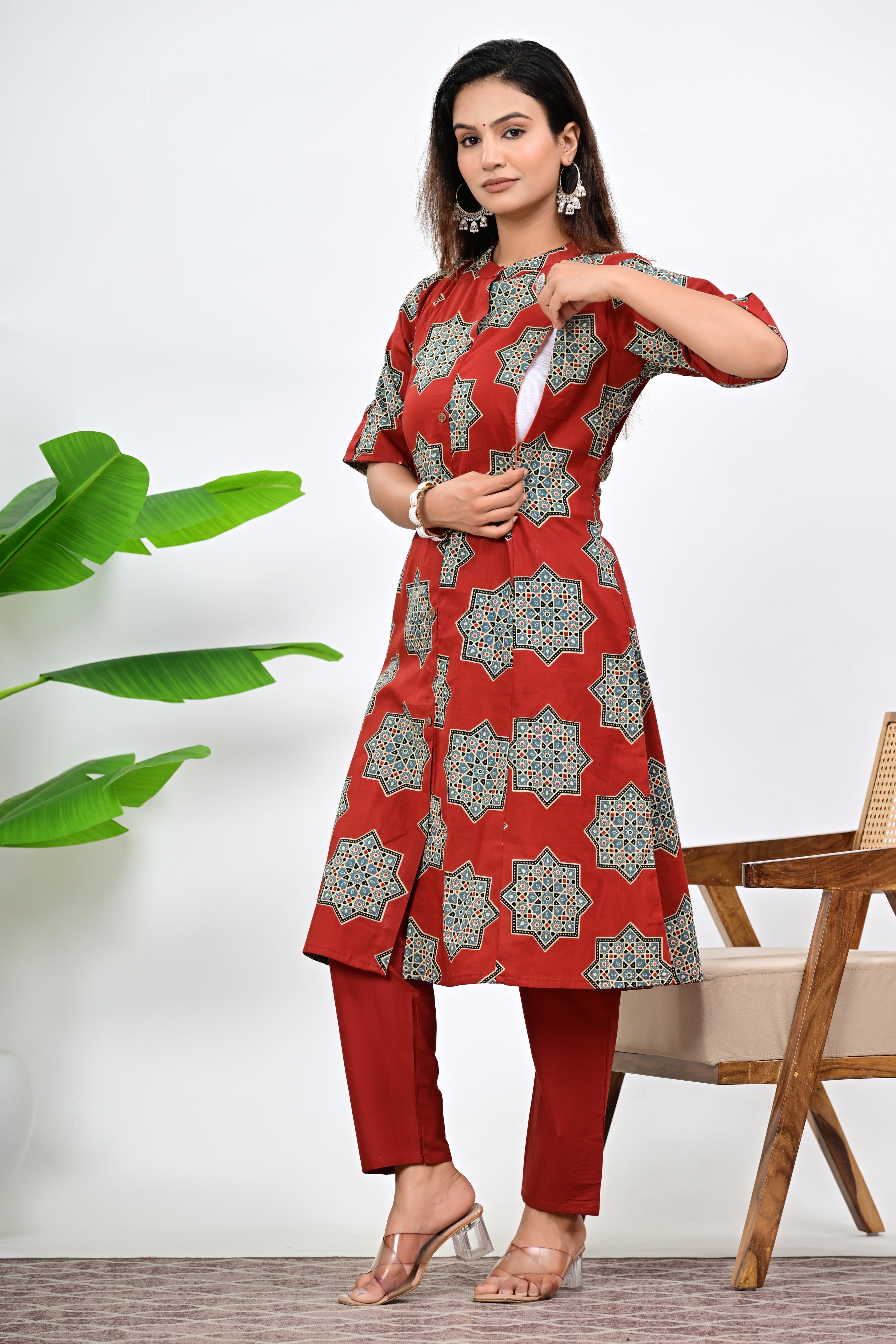 Mumzhug Maroon Colored Pure Cotton Feeding and Maternity Kurta and Pallazo Set