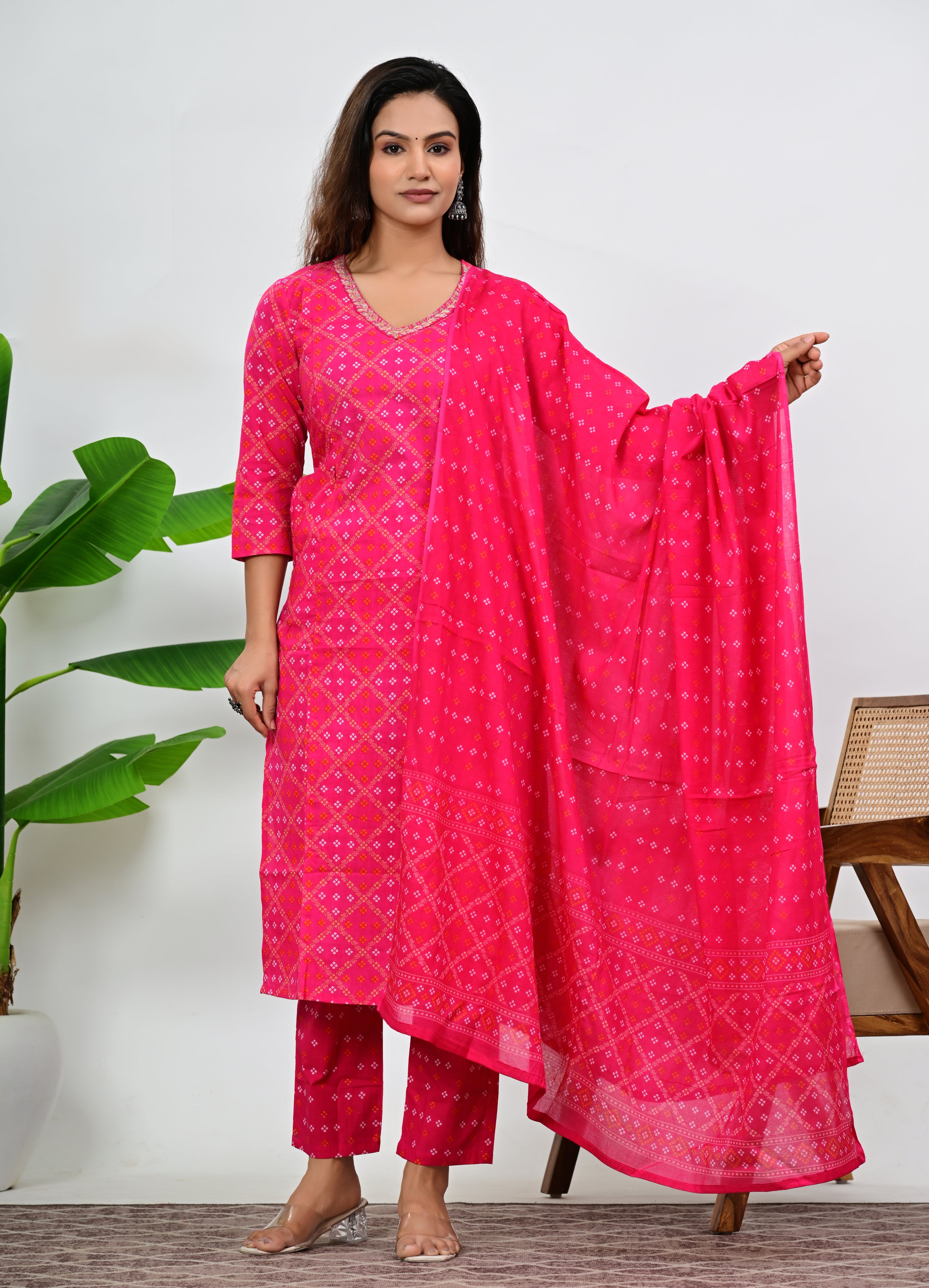 Pure Cotton Fuchsia Colored Feeding Kurta Pant and Dupatta Set