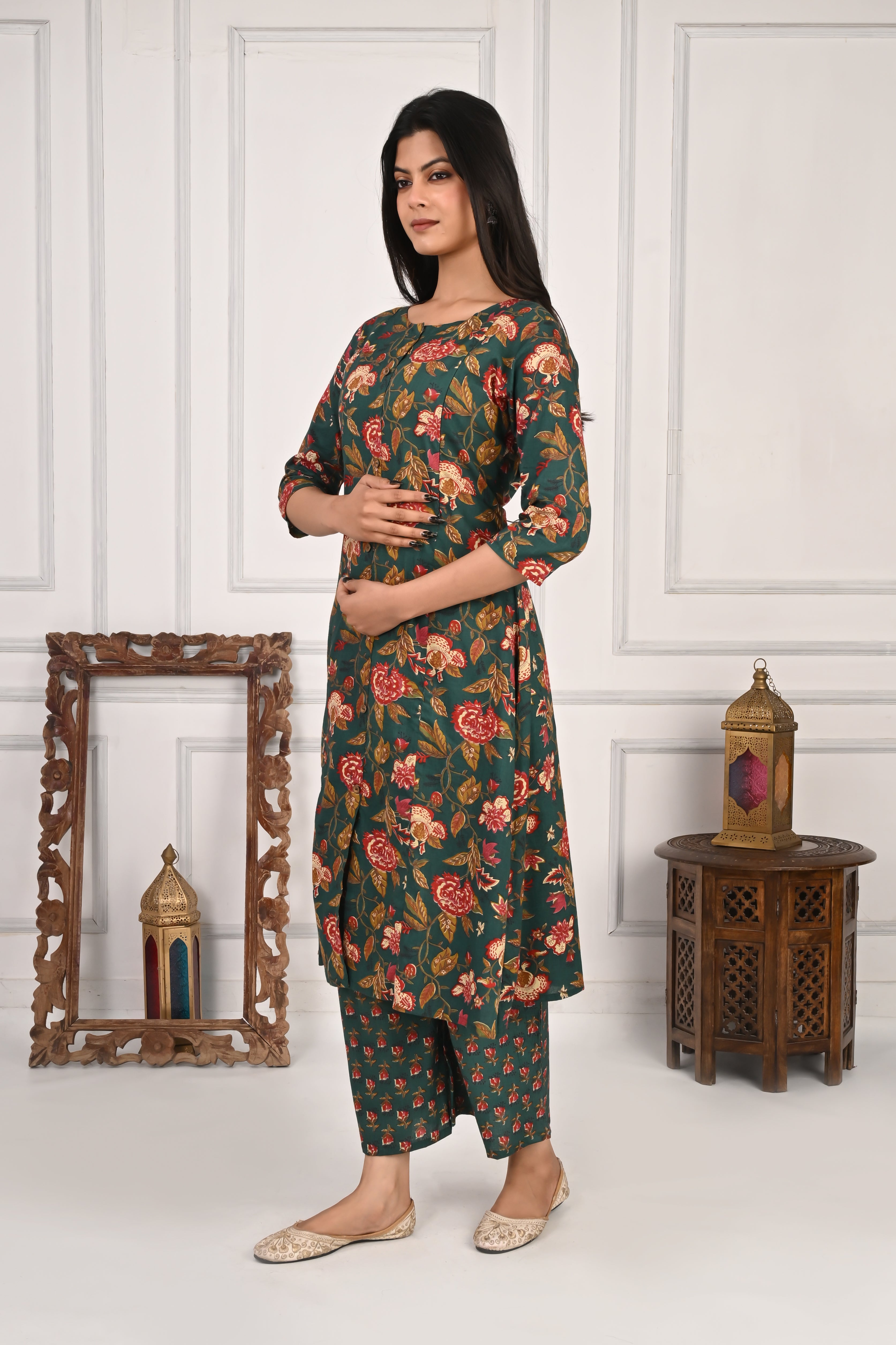 Mumzhug Pure Cotton Green Floral Print Feeding Cord Set with Both Side Feeding Zipper