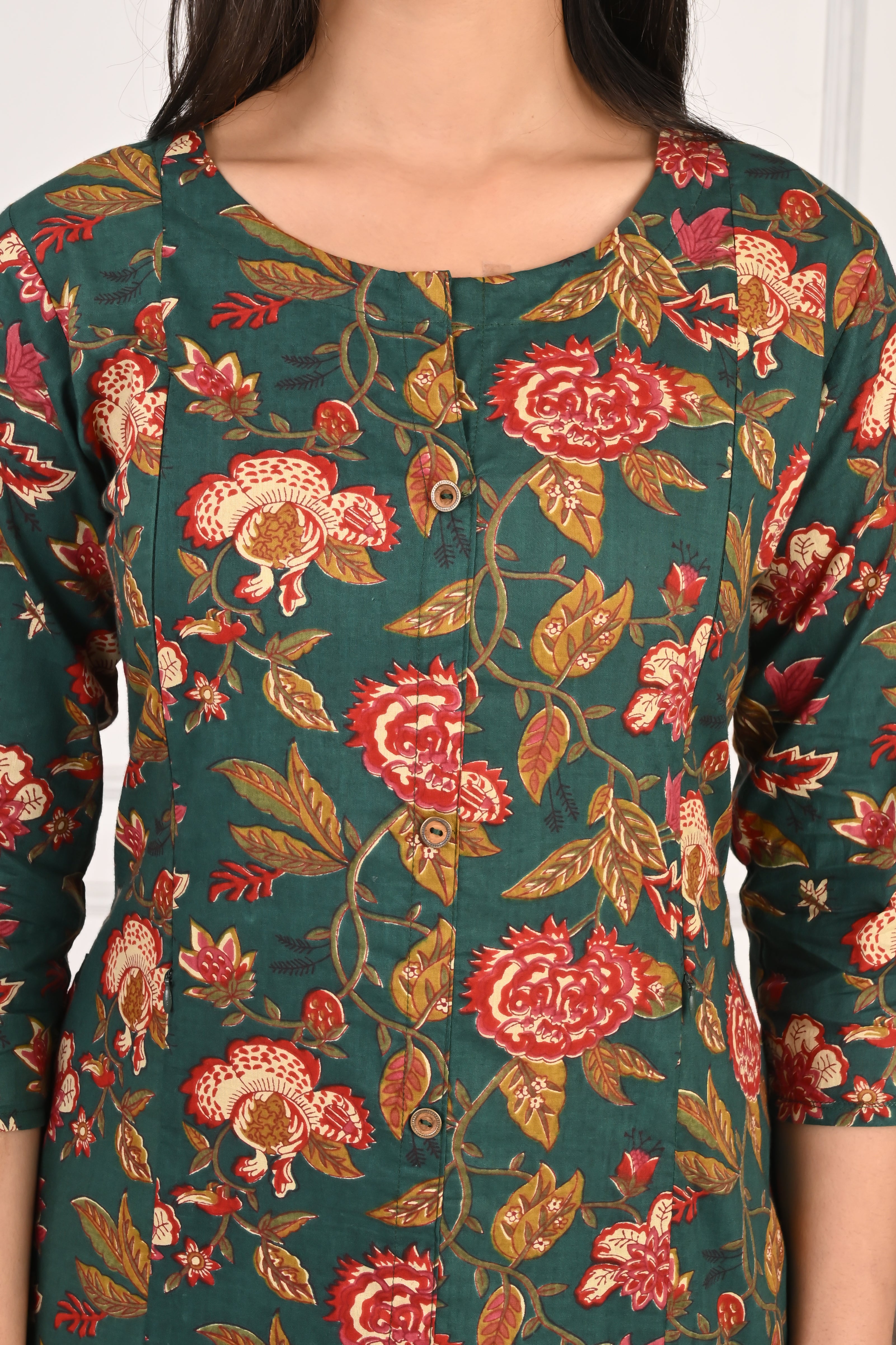 Mumzhug Pure Cotton Green Floral Print Feeding Cord Set with Both Side Feeding Zipper