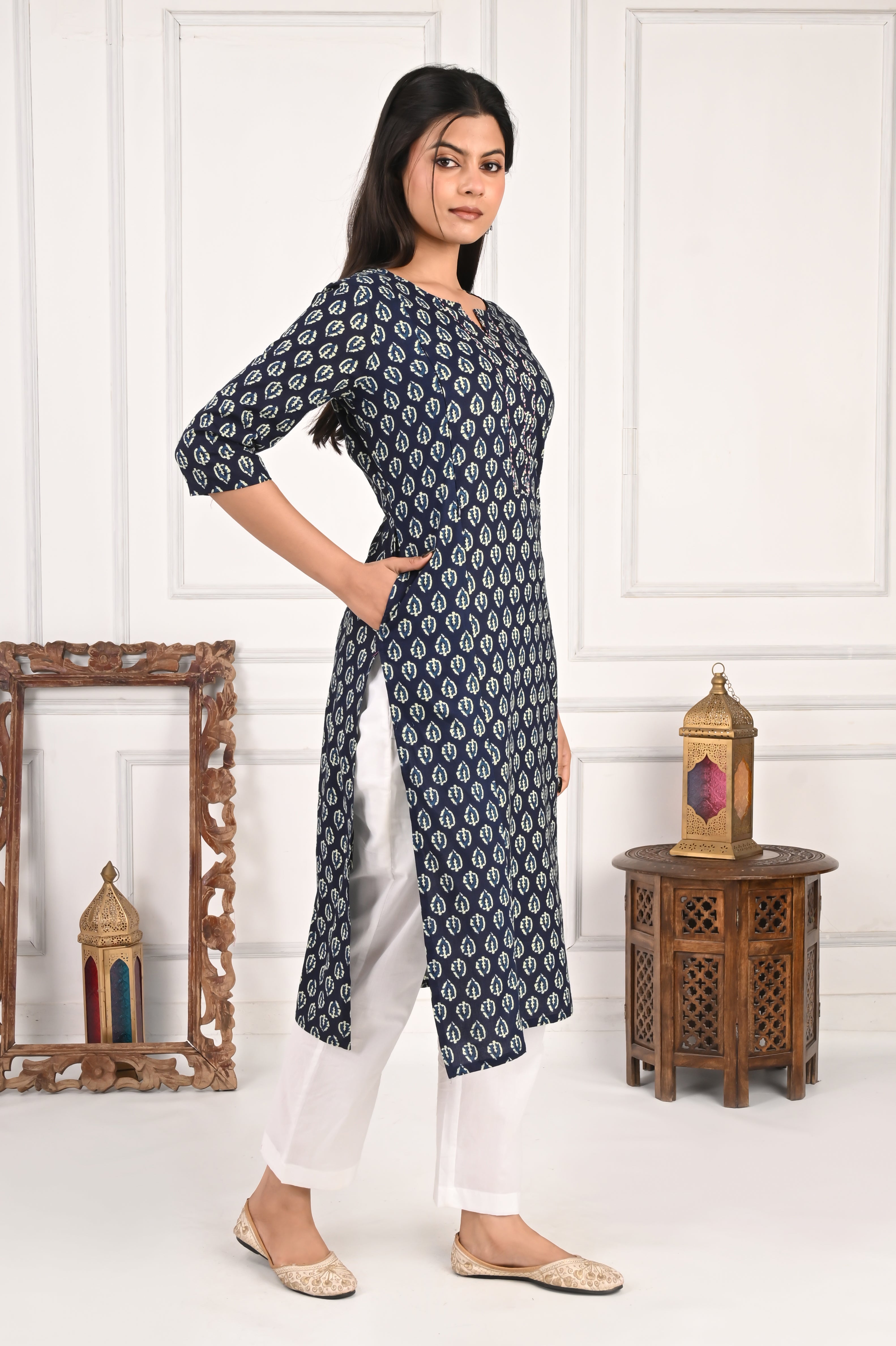 Mumzhug Blue Booti Pure Cotton Jaipuri Print Feeding Kurta