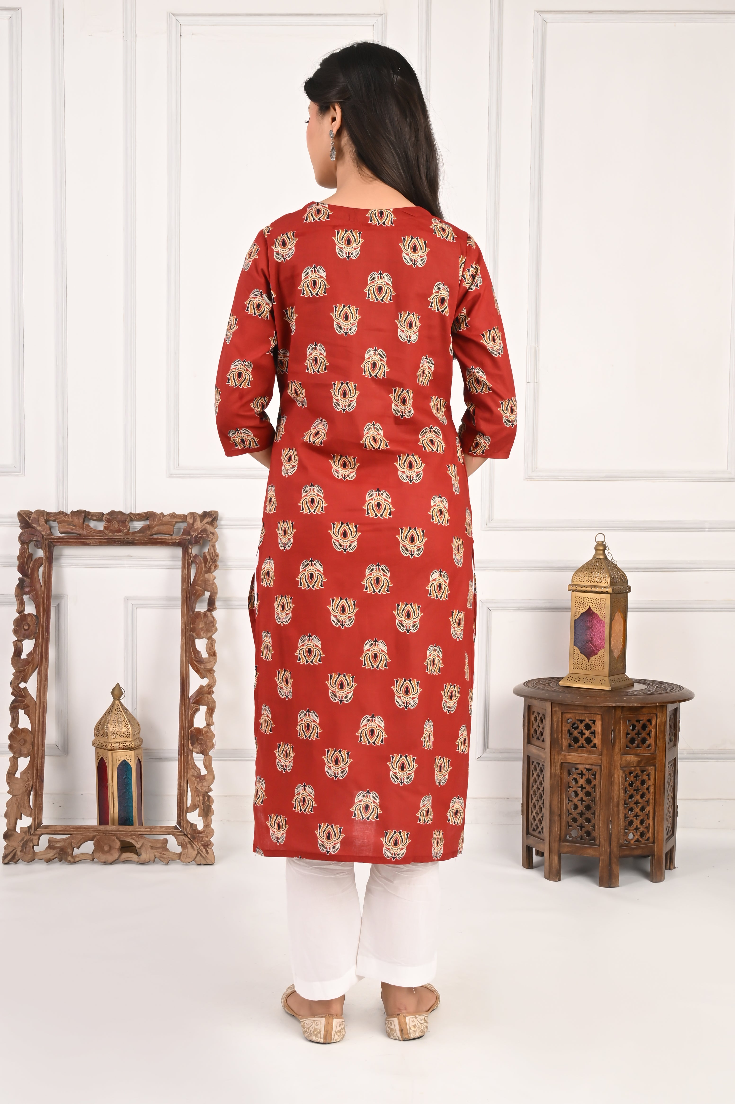 Mumzhug Maroon Colored Jaipuri Print Pure Cotton Feeding Kurta