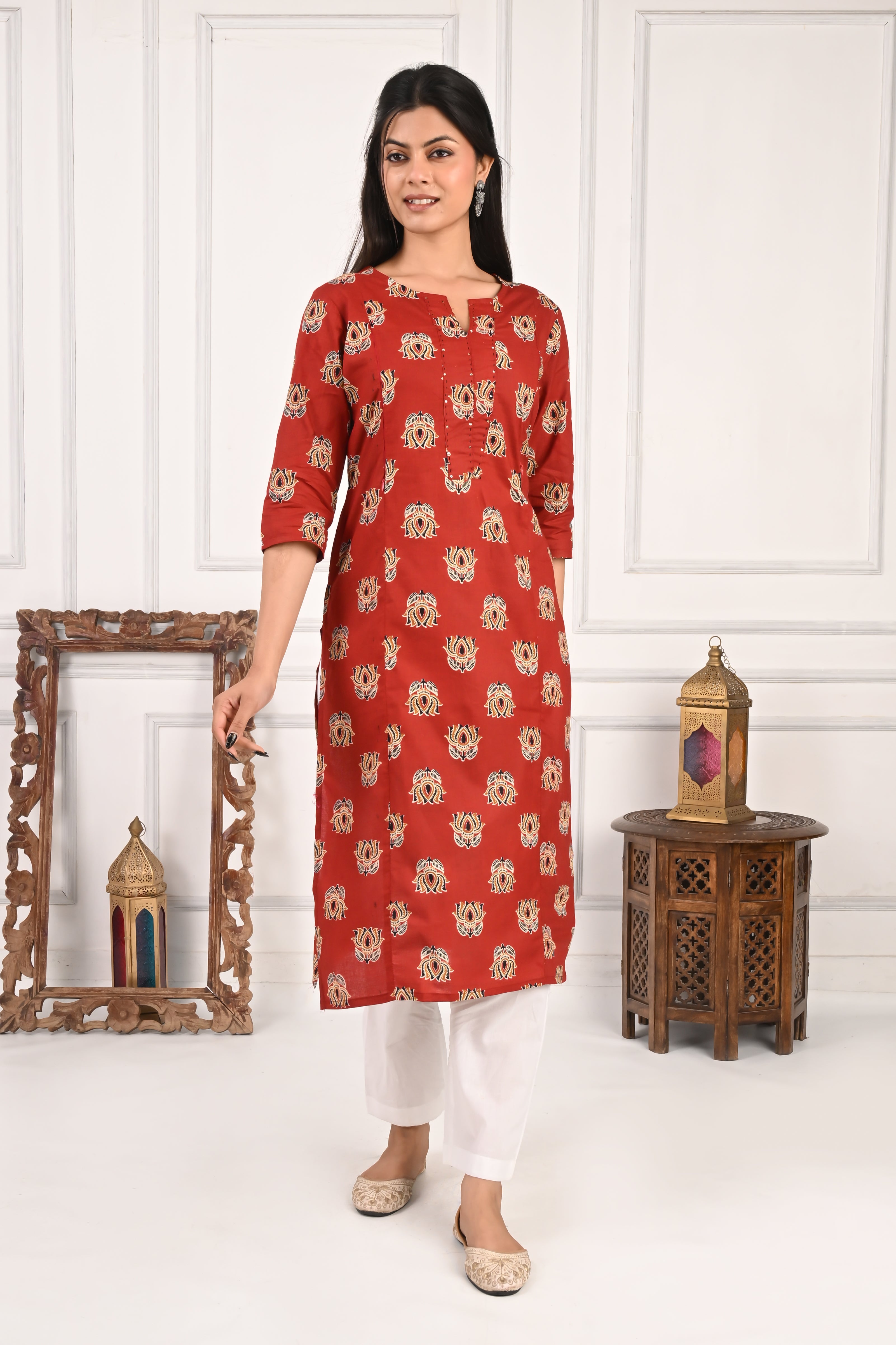 Mumzhug Maroon Colored Jaipuri Print Pure Cotton Feeding Kurta