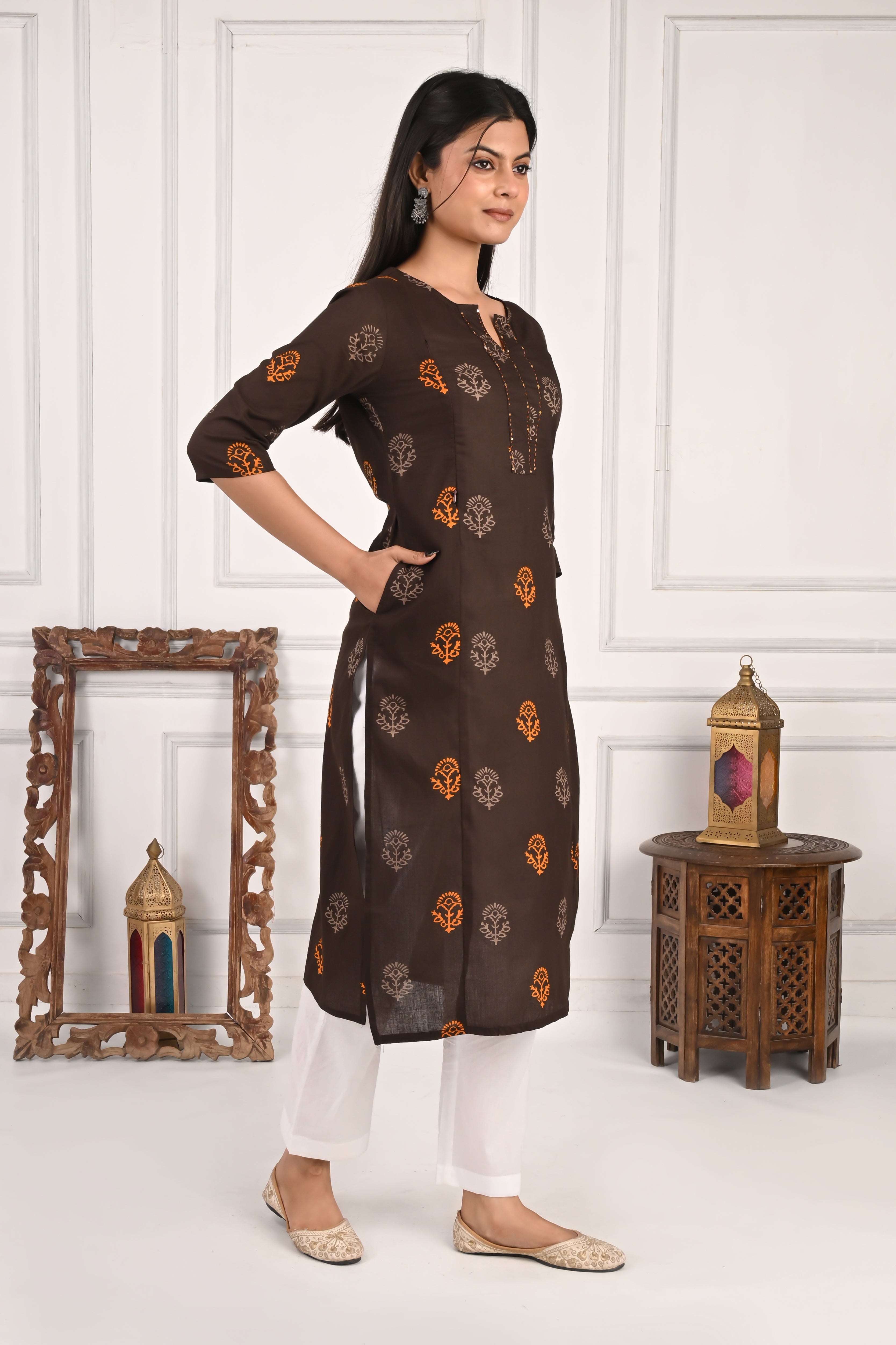 Mumzhug Pure Cotton Jaipuri Print Feeding Kurta