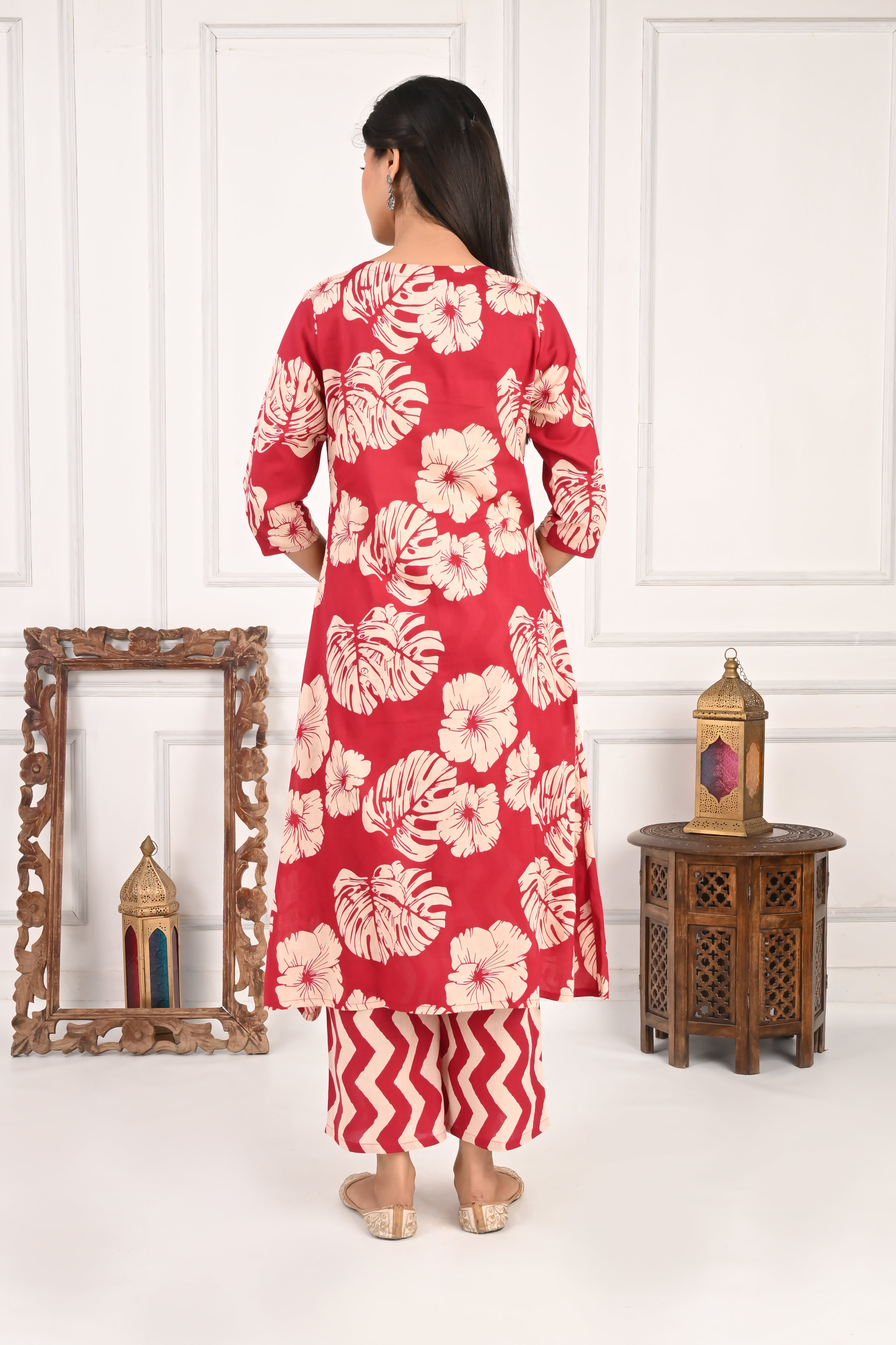 Mumzhug Pure Cotton Fuchsia Floral Print Feeding Cord Set with Both Side Feeding Zipper