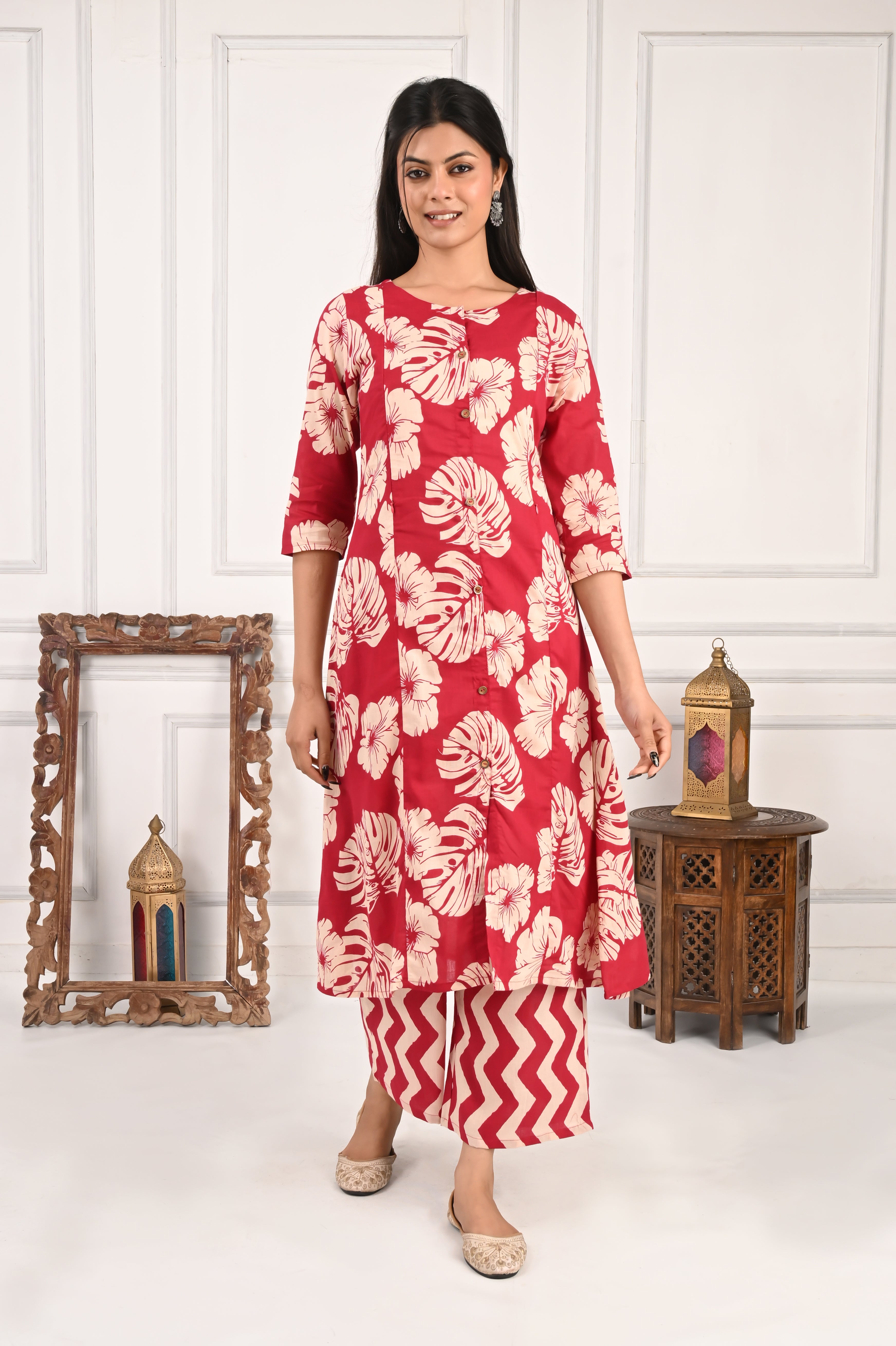 Mumzhug Pure Cotton Fuchsia Floral Print Feeding Cord Set with Both Side Feeding Zipper