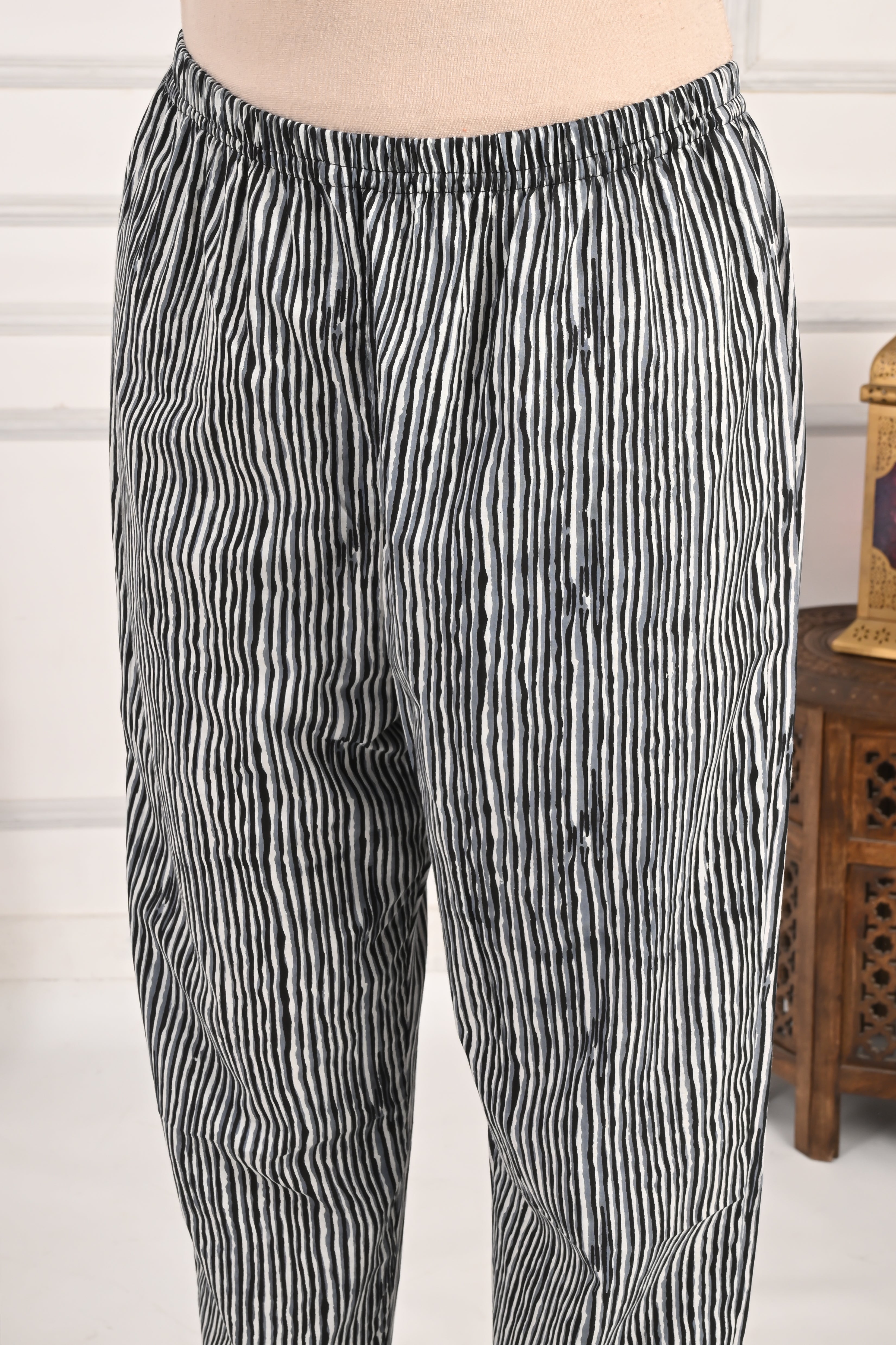 Black Pure Cotton Printed Feeding Kurta and Pant Set