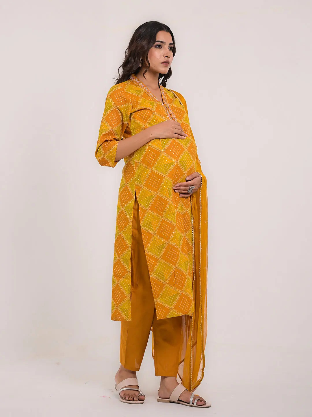 MUMZHUG MUSTARD COLORED BANDHEJ PRINT COTTON FEEDING AND MATERNITY KURTA PANT AND DUPATTA mumzhug