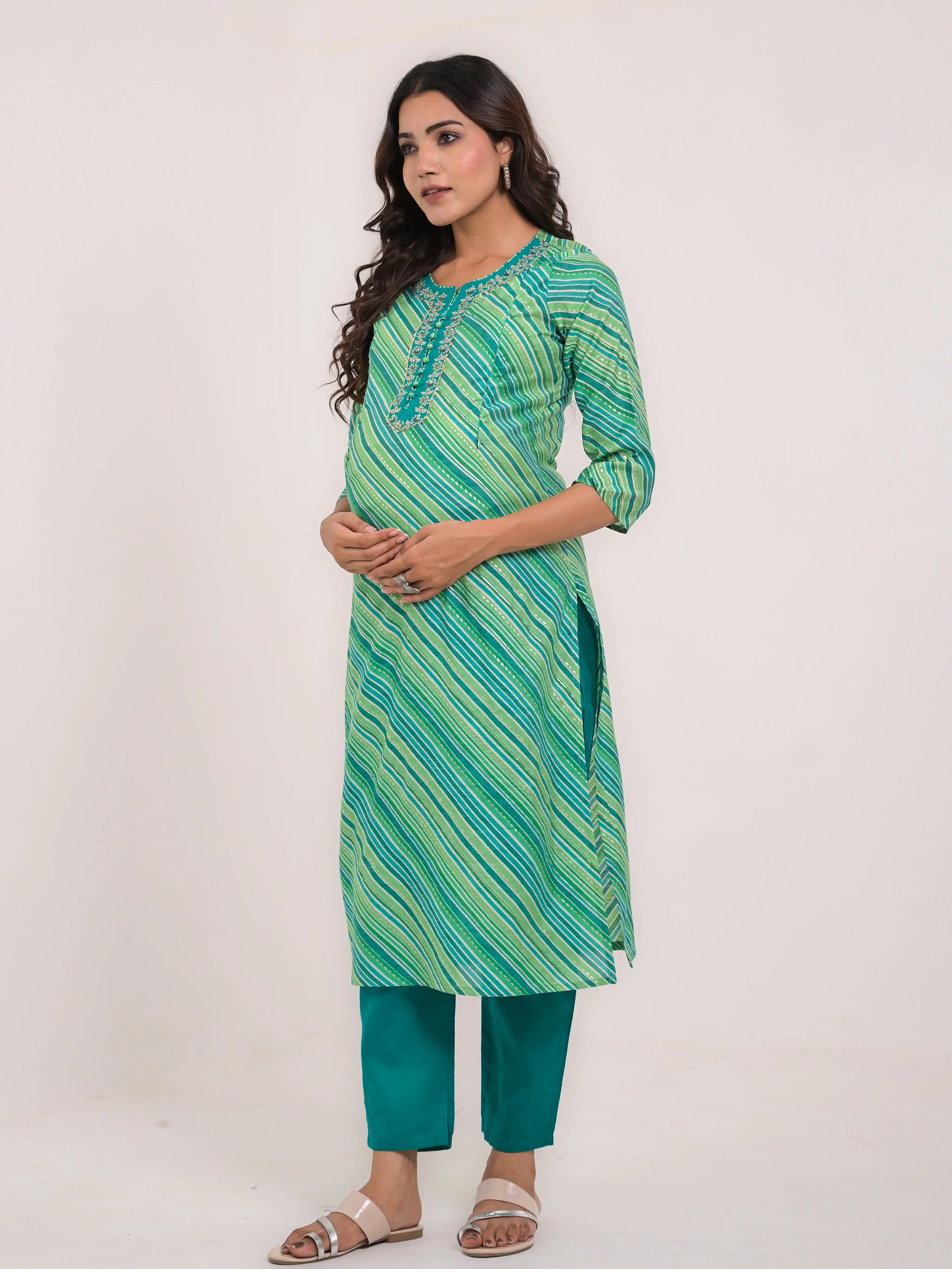 COTTON LEHARIYA PRINT KURTA PANT AND DUPATTA FOR FEEDING AND MATERNITY PURPOSE mumzhug