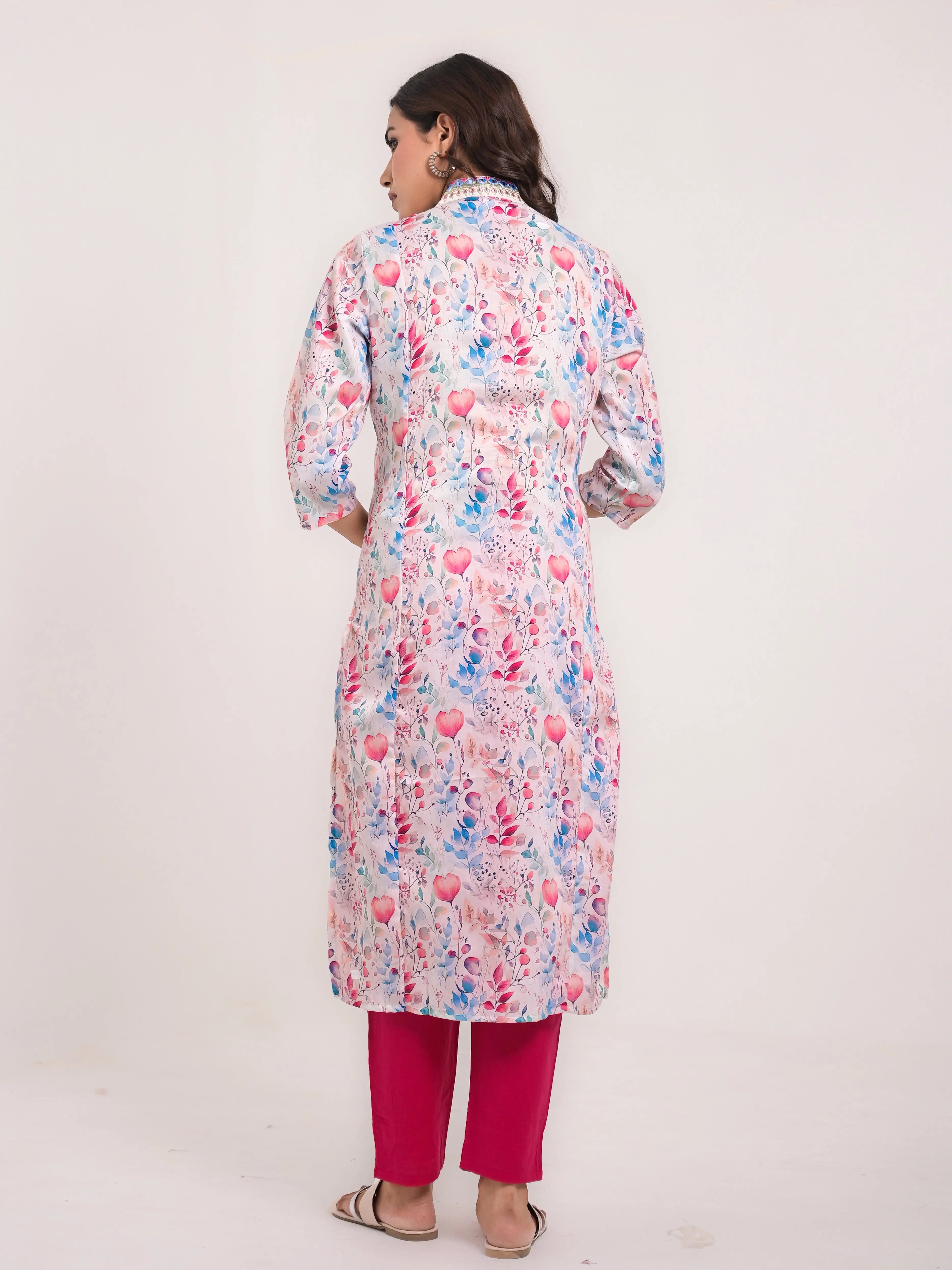 maslin silk printed kurta with detailed embroidery for feeding and maternity purpose mumzhug