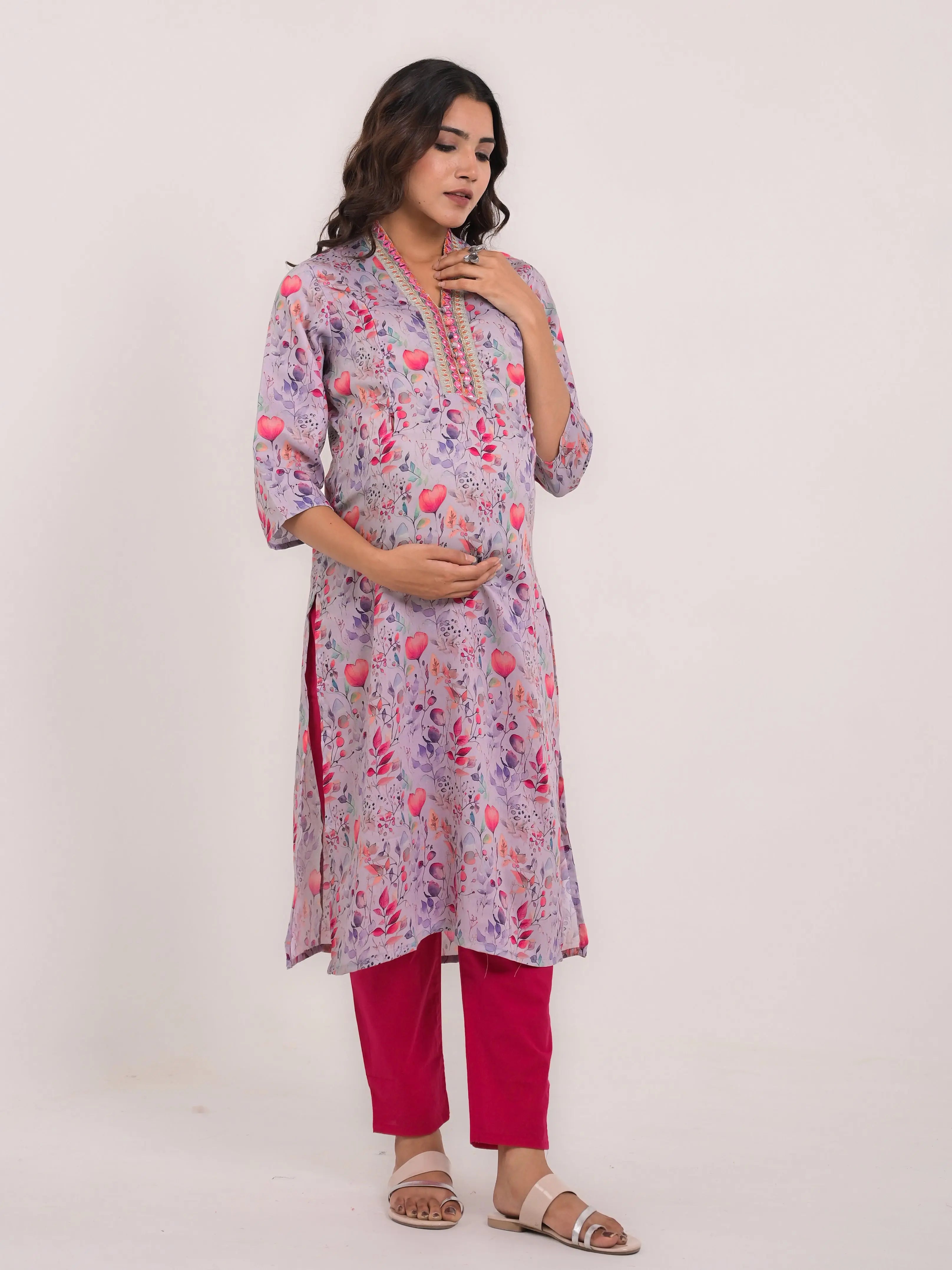 maslin silk printed kurta with detailed embroidery for feeding and maternity purpose mumzhug