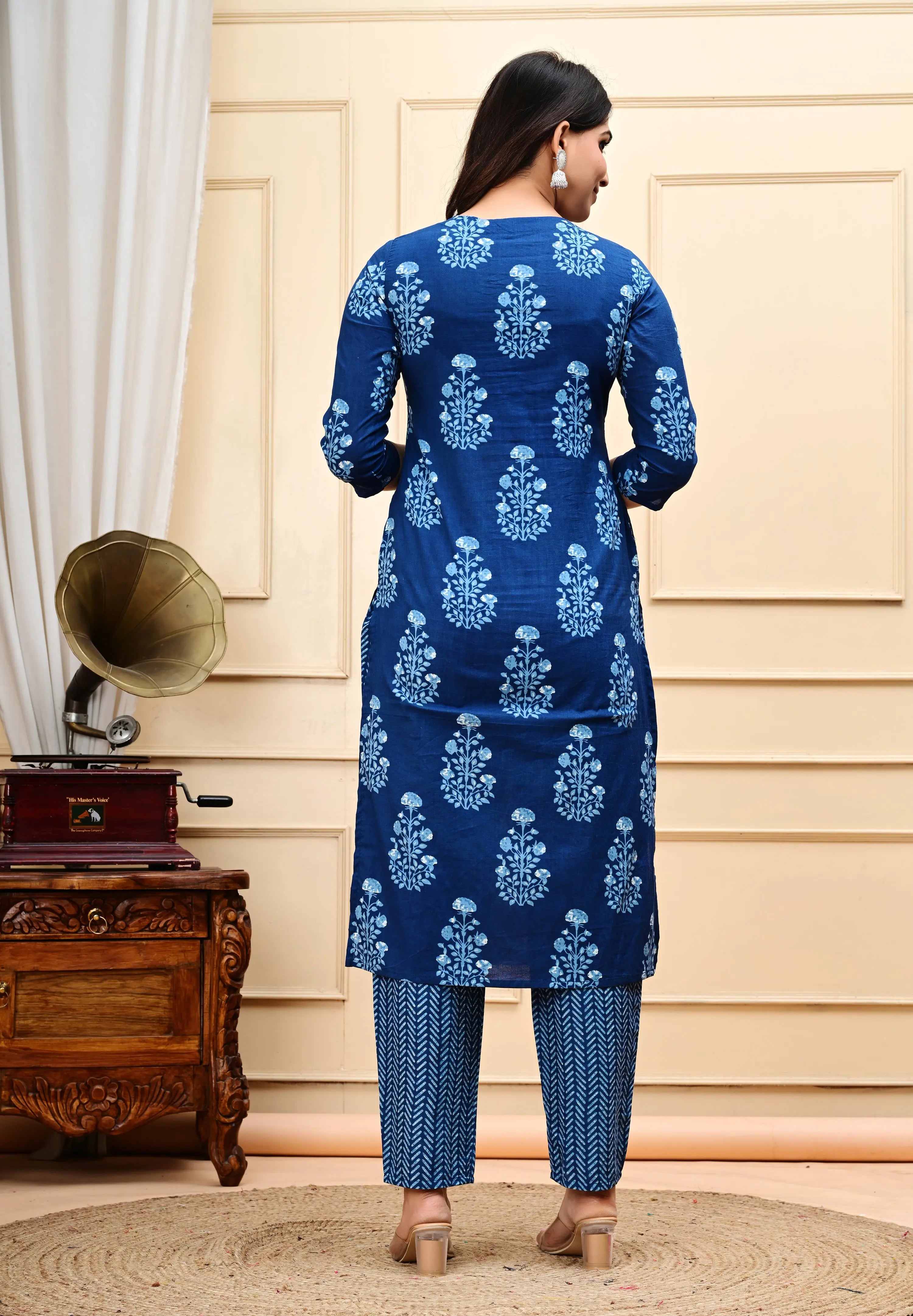 PLUS SIZED PURE COTTON INDIGO COLORED KURTA PANT AND DUPATTA SET FOR FEEDING AND MATERNITY PURPOSE mumzhug Feeding suit set
