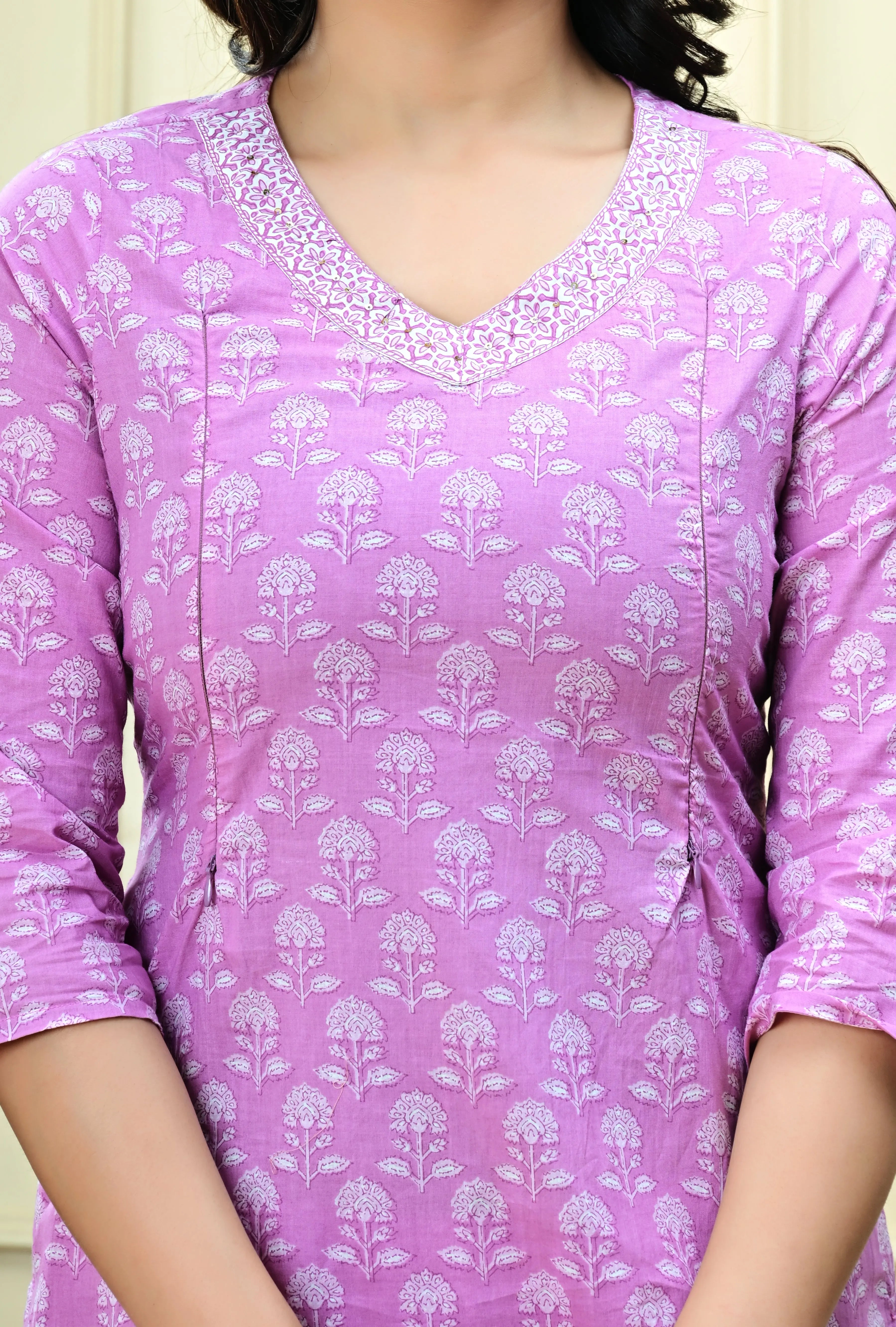 LAVENDAR COLORED PRINTED FEEDING COTTON KURTA PANT AND DUPATTA SET WITH NURSING ZIPPER BOTH SIDE mumzhug Feeding suit set