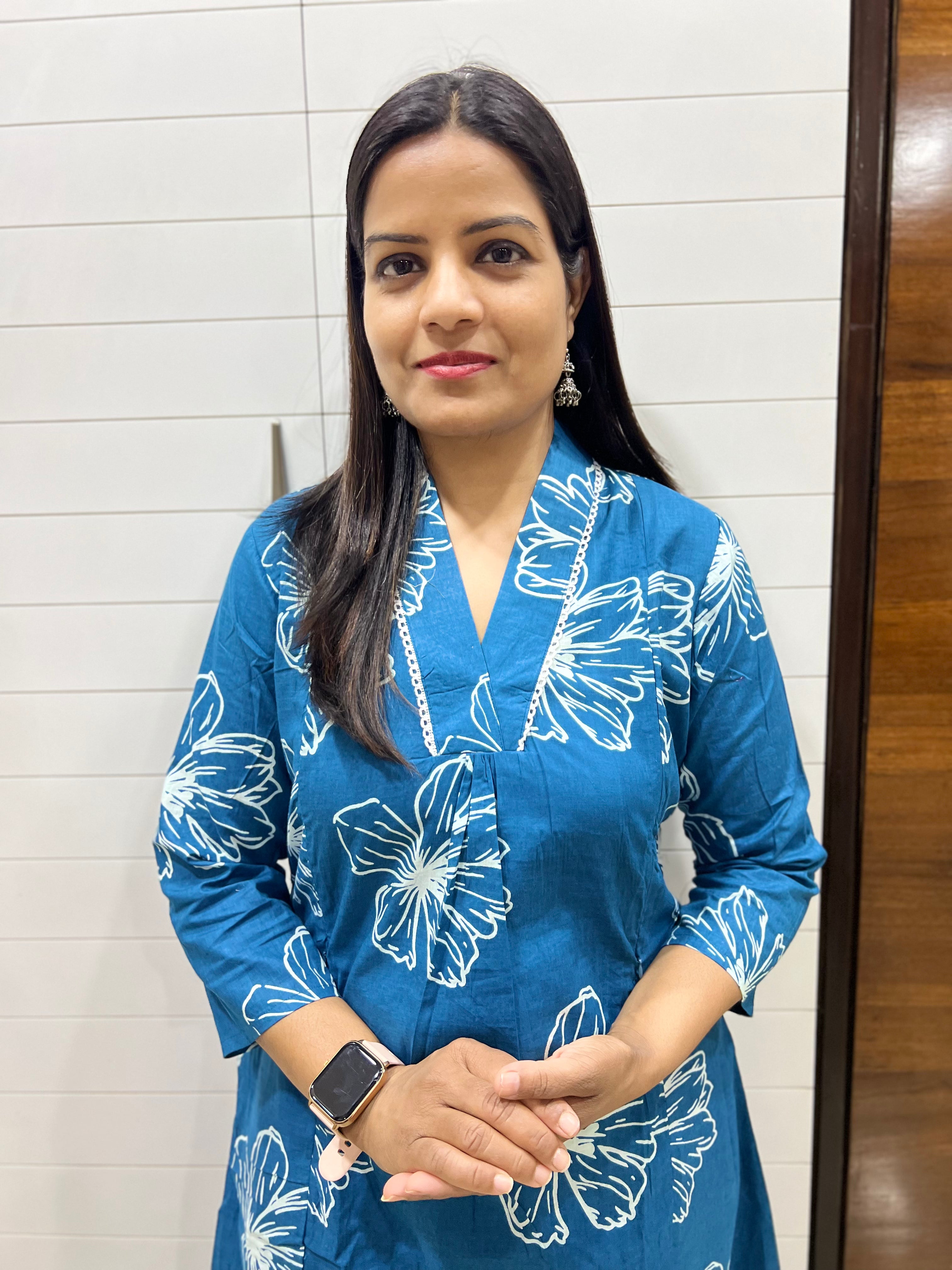 Mumzhug Blue Pure Cotton Boota Print Flared Feeding Kurta and Pant Set