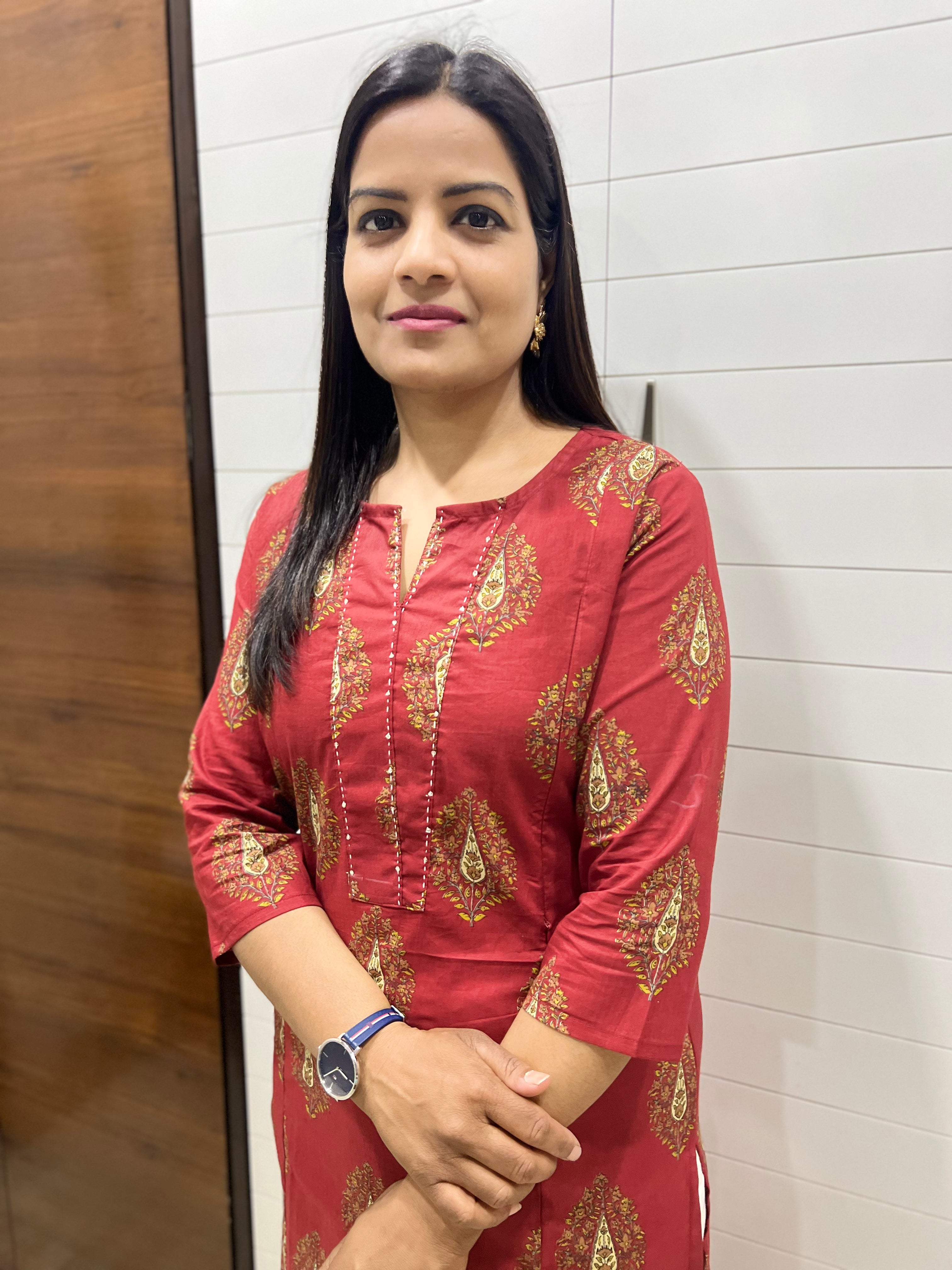 Mumzhug maroon pure cotton Feeding Kurta with side pocket