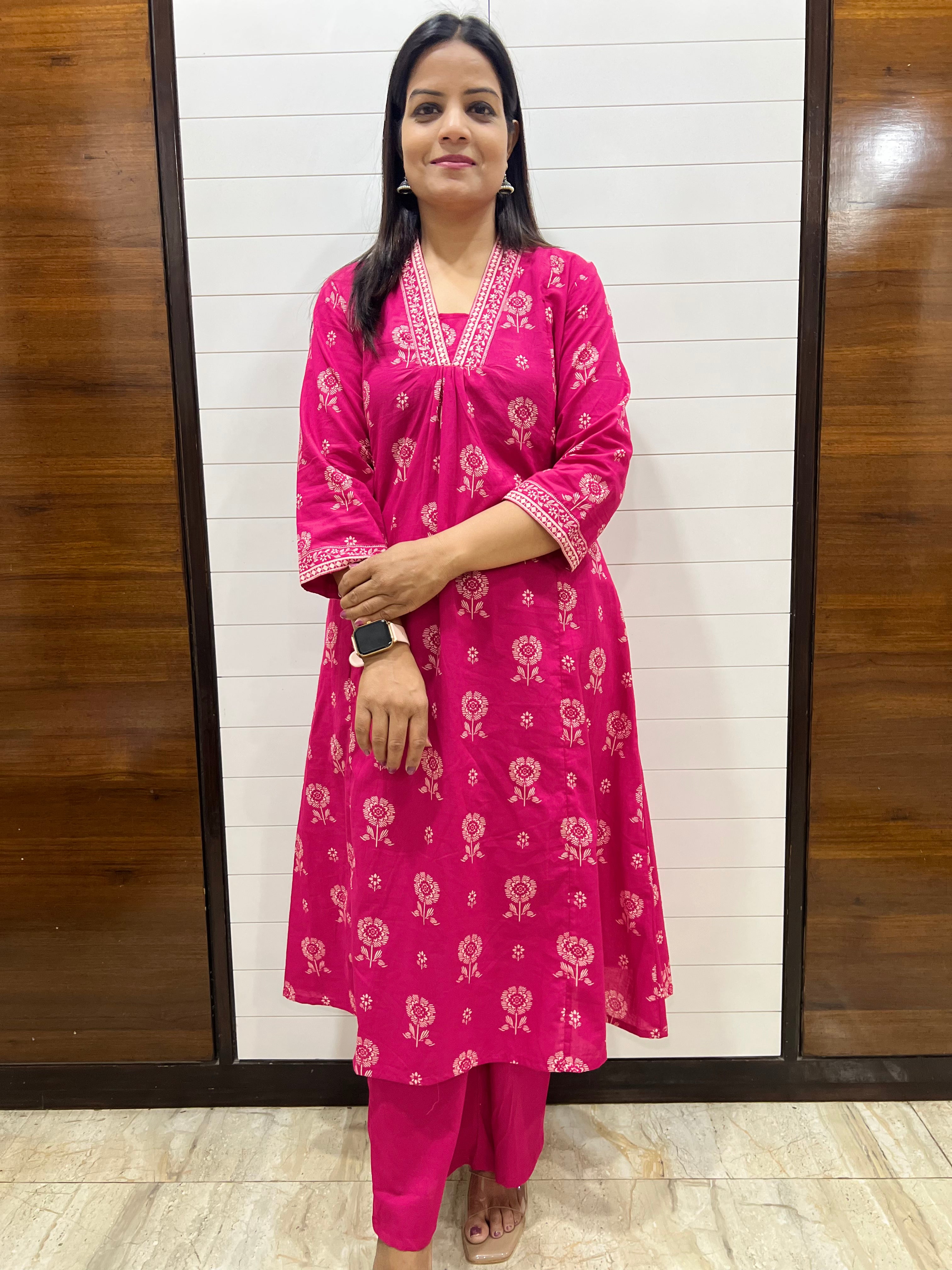 #NEW LAUNCH. Mumzhug Fuchsia pure premium cotton feeding kurta set DISPATCHING START FROM-30TH APRIL
