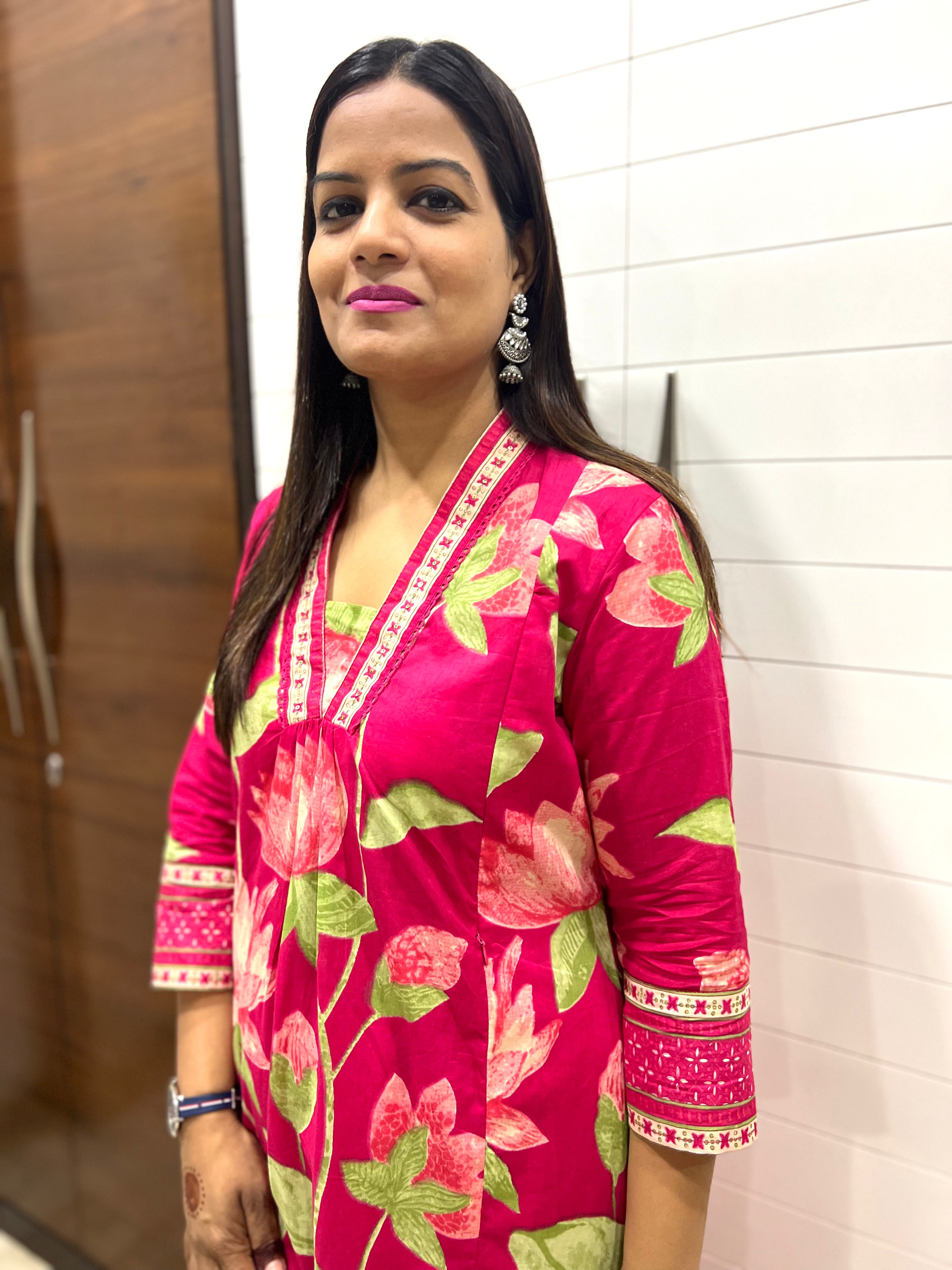 Fuchsia Pure Cotton Feeding and Maternity Kurta Pant and Dupatta Set
