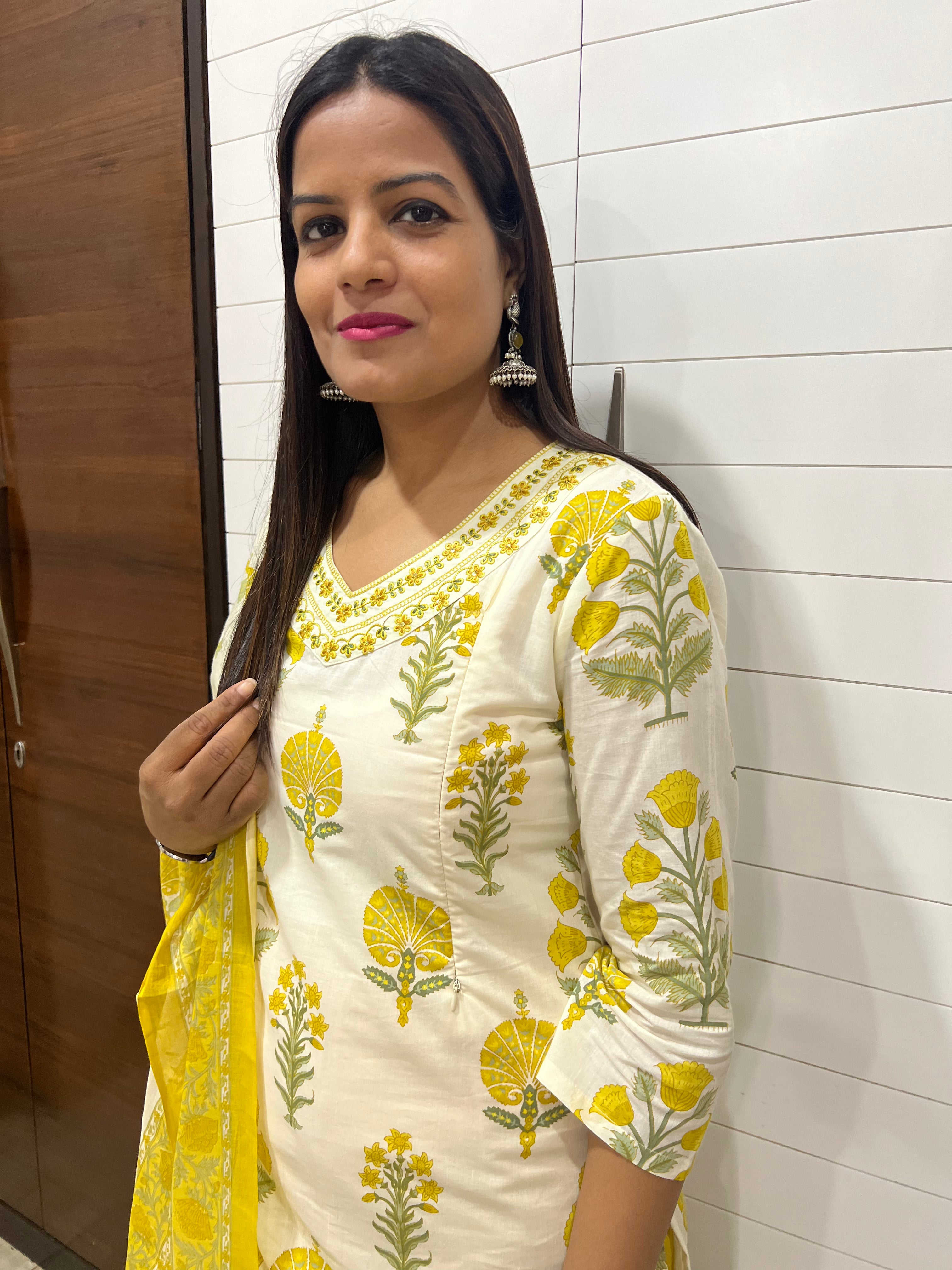 Pure Cotton Printed Embroidered Feeding Kurta Pant and Dupatta Set with Attached Lining