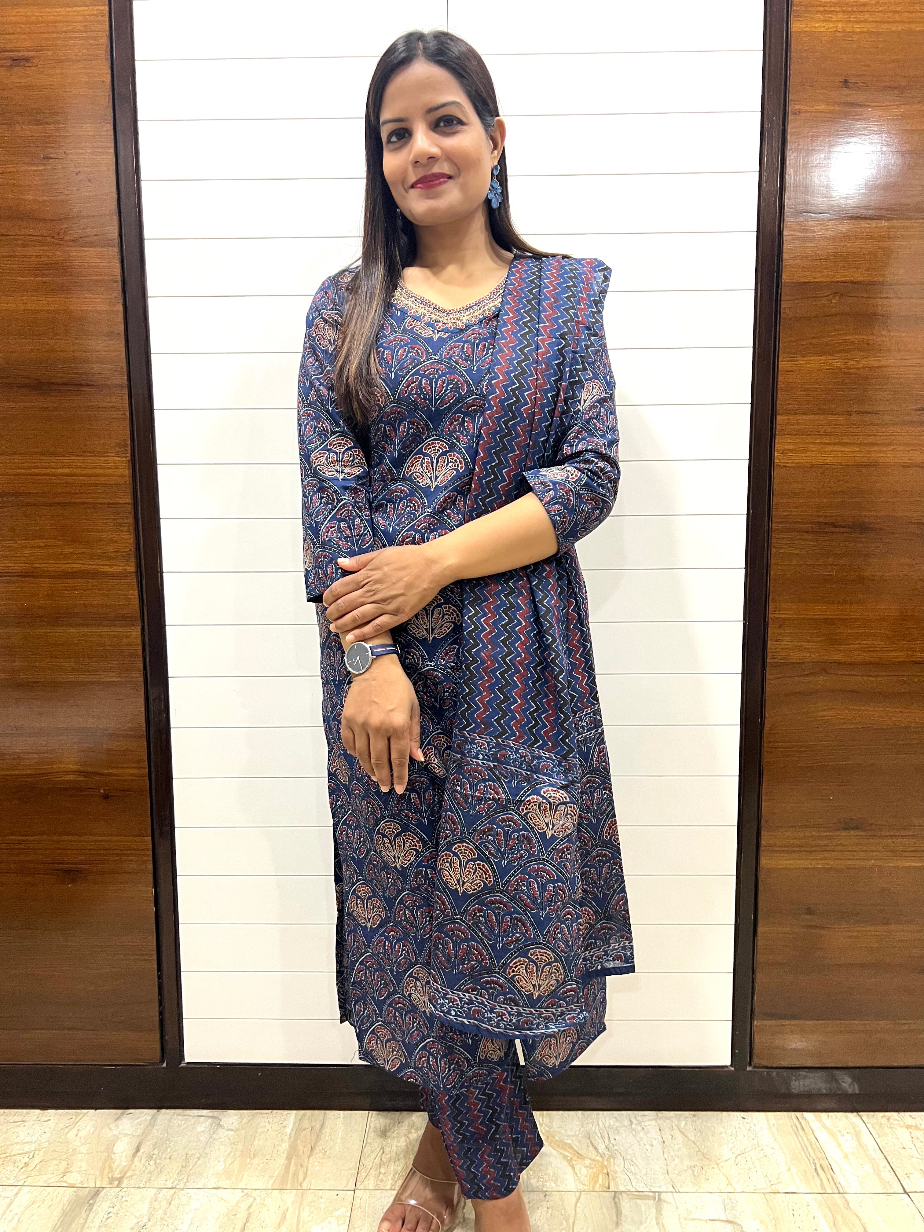 Blue Pure Cotton Jaipuri Print Feeding Kurta Pant and Dupatta Set