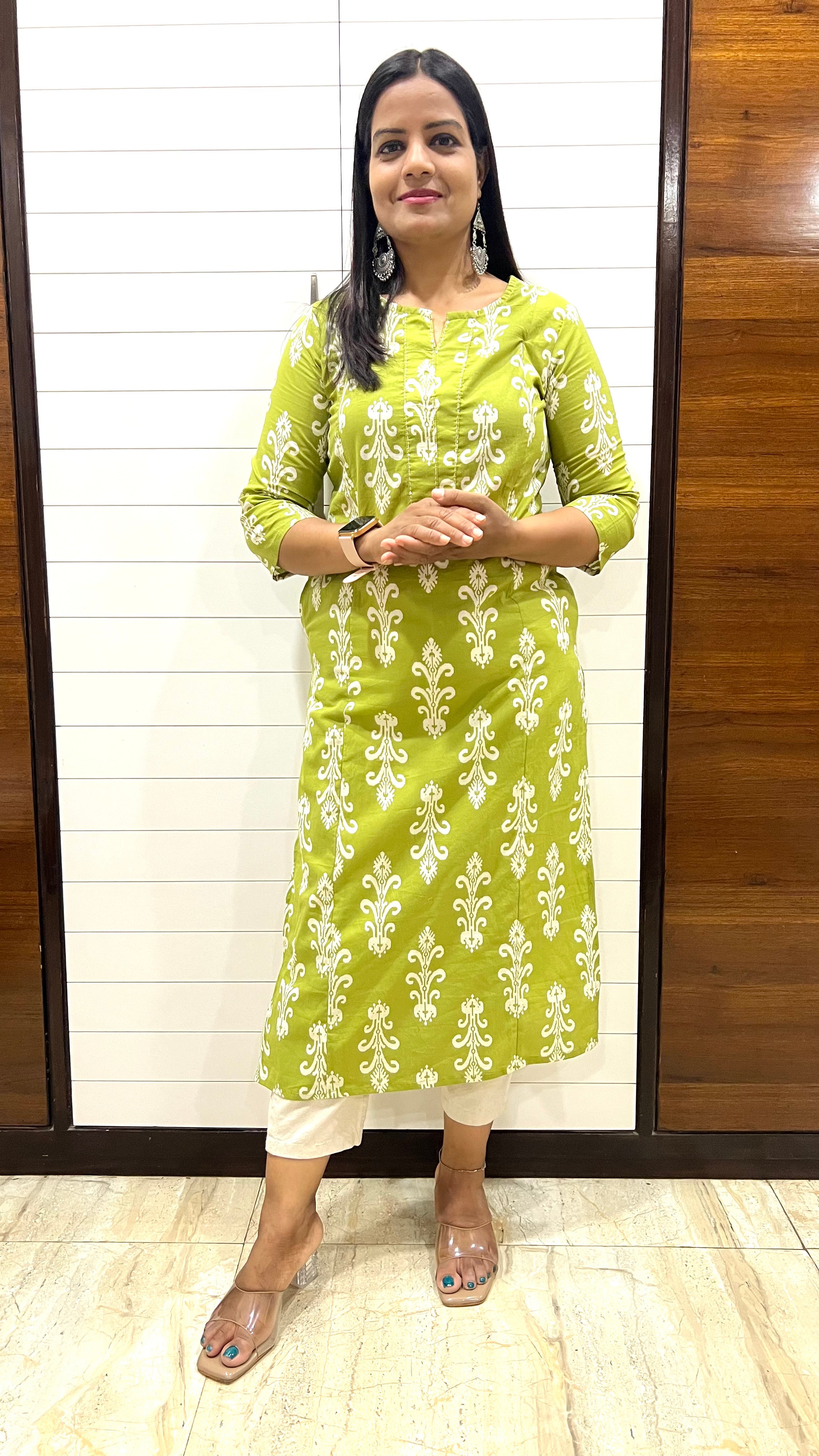 Mumzhug pure cotton jaipuri print green feeding kurta