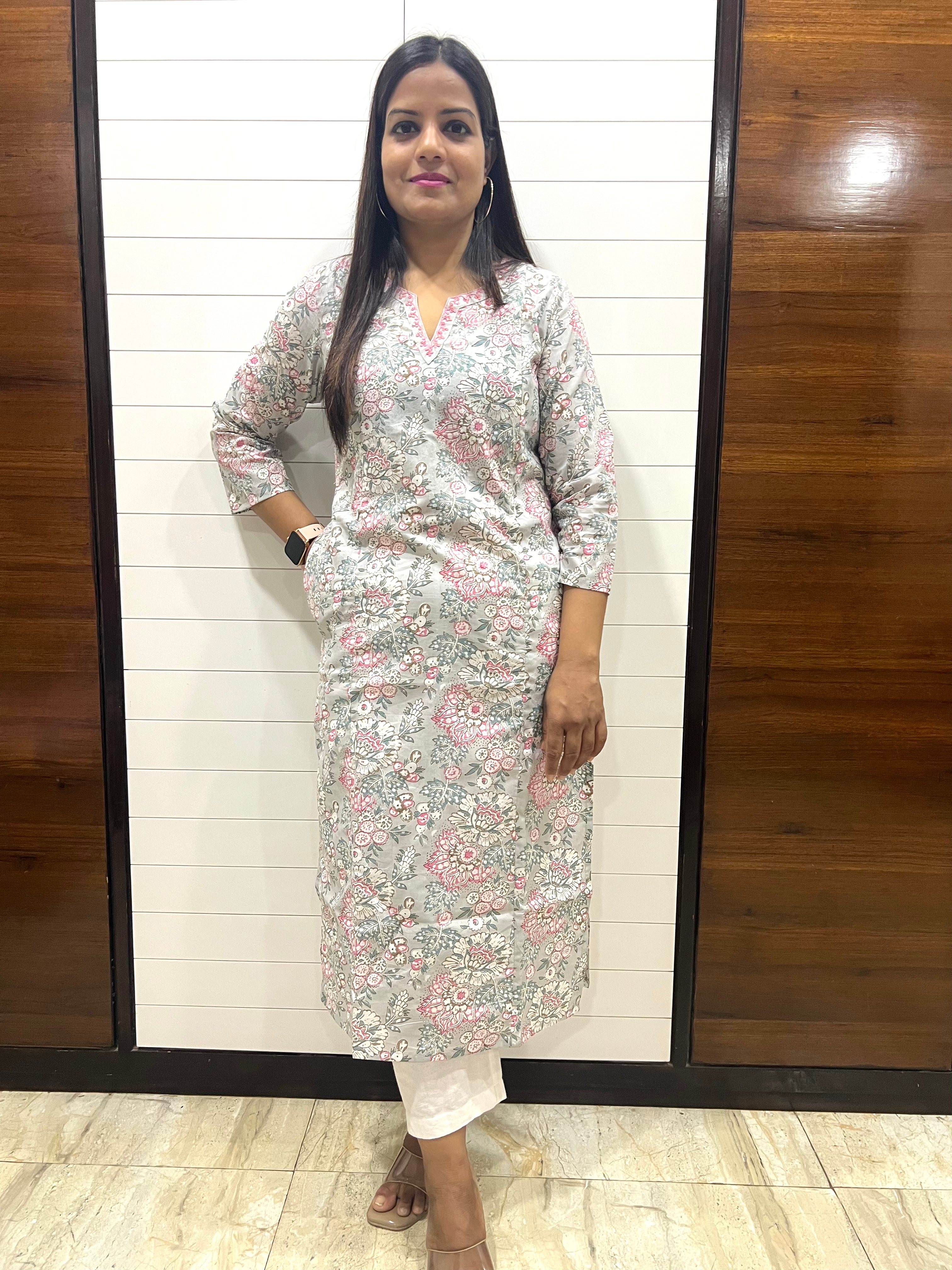 Mumzhug Pure Cotton Grey Floral Print Feeding Kurta with Side Pocket