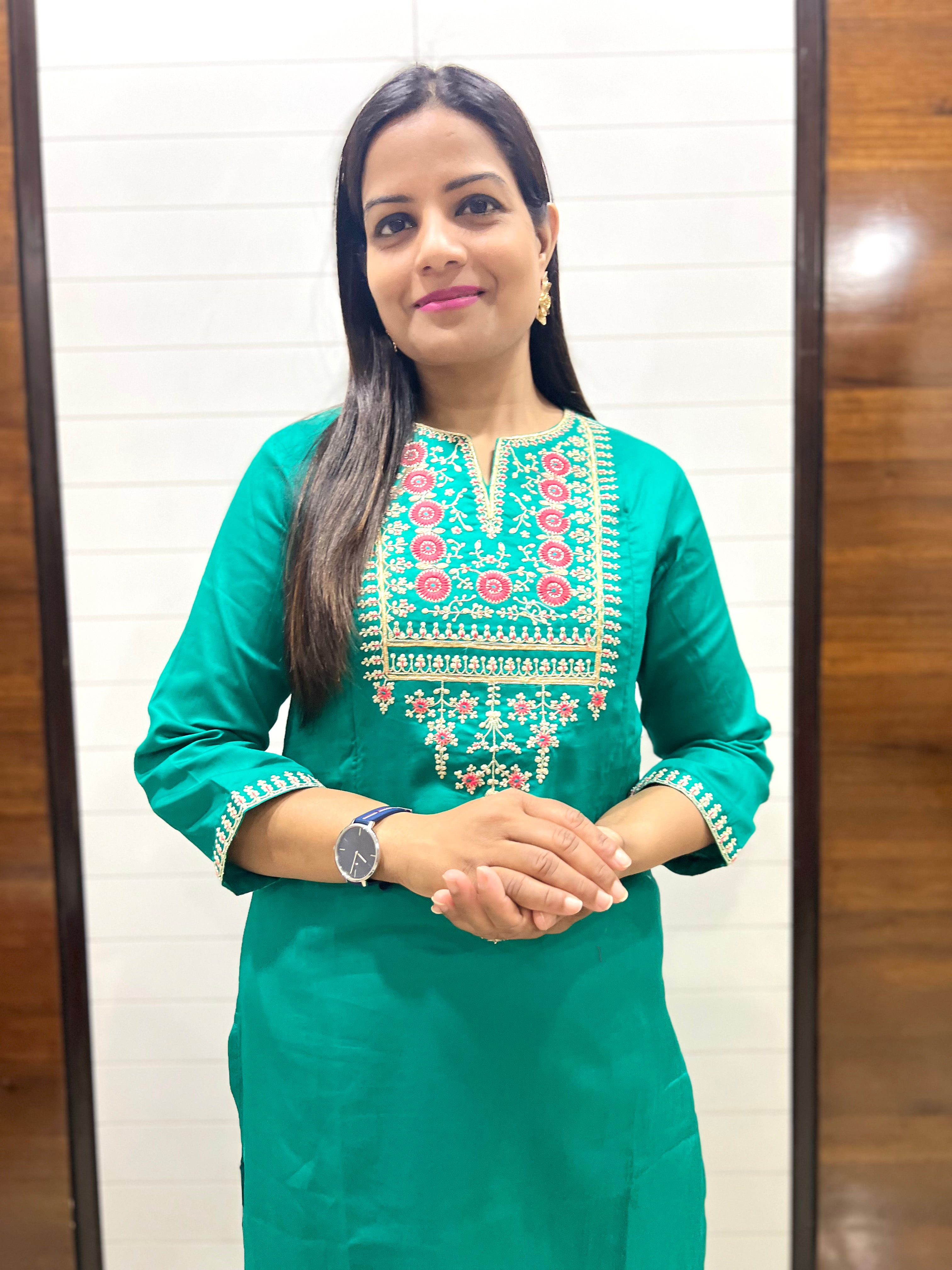 Mumzhug Cotton Silk Embroidered Feeding Kurta
