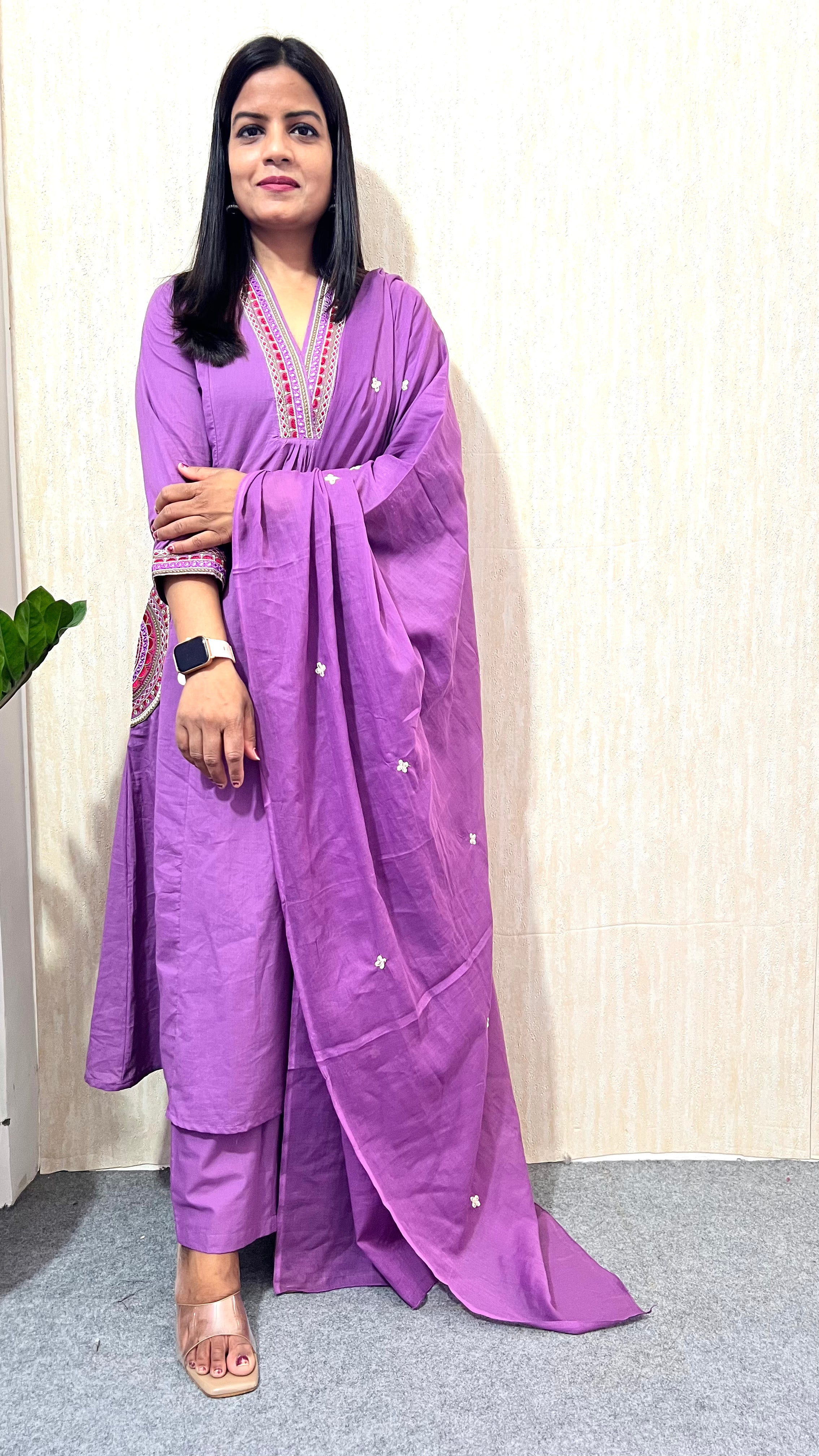 Mumzhug Lavender Pure Cotton Embroidered Feeding & Maternity Kurta Pant with Dupatta Set