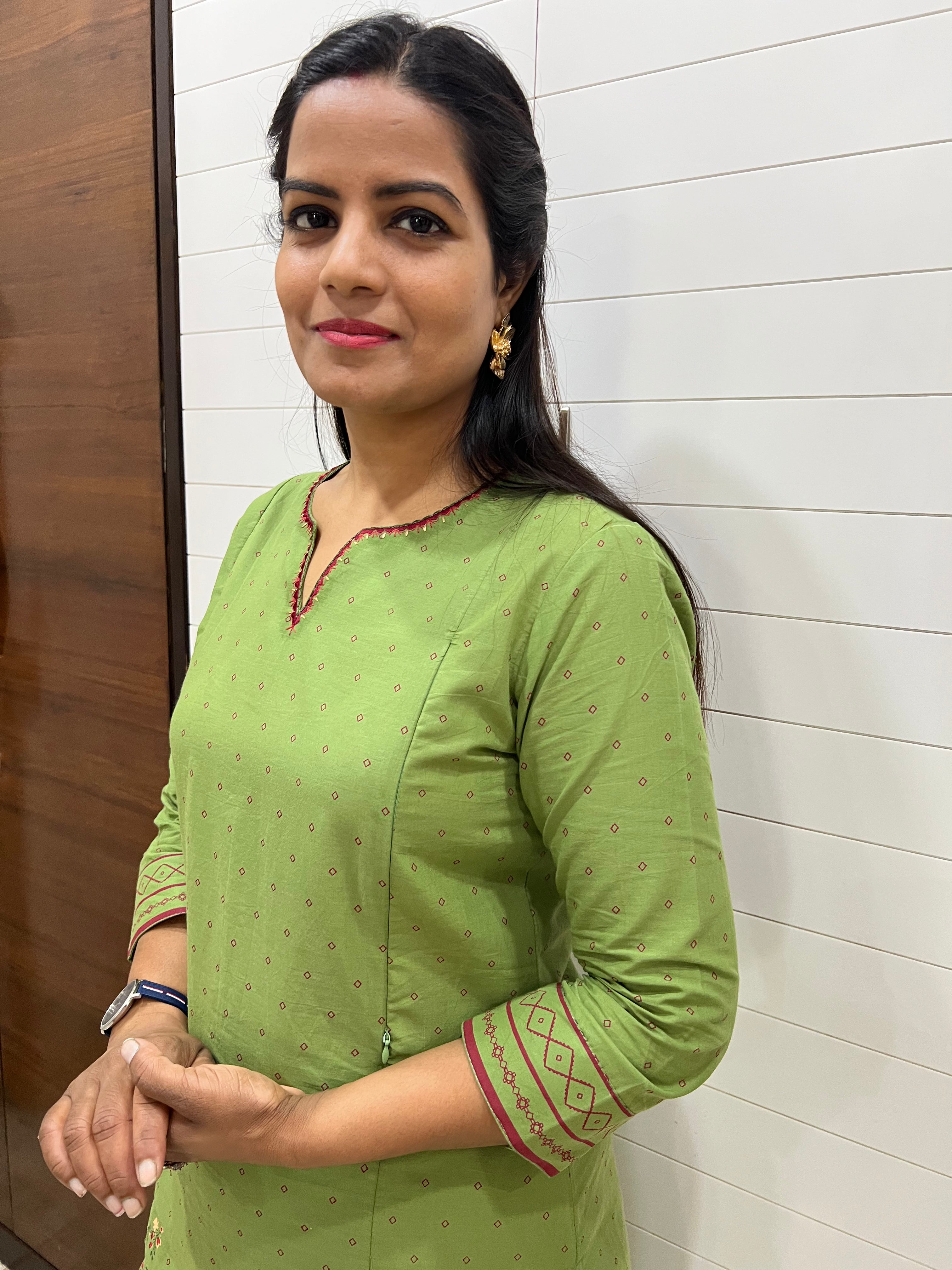 Mumzhug Pure Cotton Panel Print Feeding Cord Set with Feeding Zipper