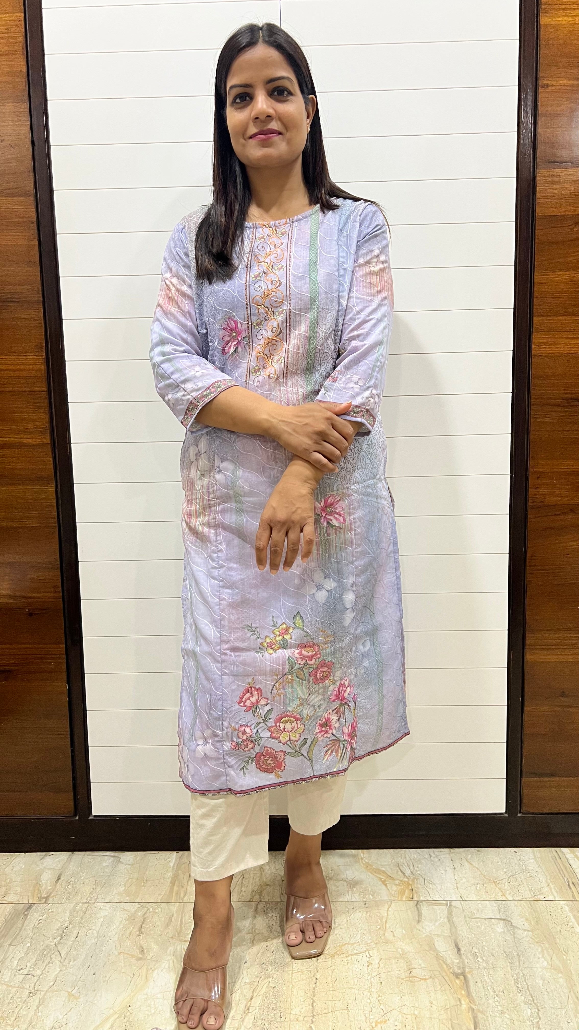 Mumzhug Blend Cotton Digital Print Feeding Kurta – Lavender Floral Nursing Kurti with Hidden Zippers