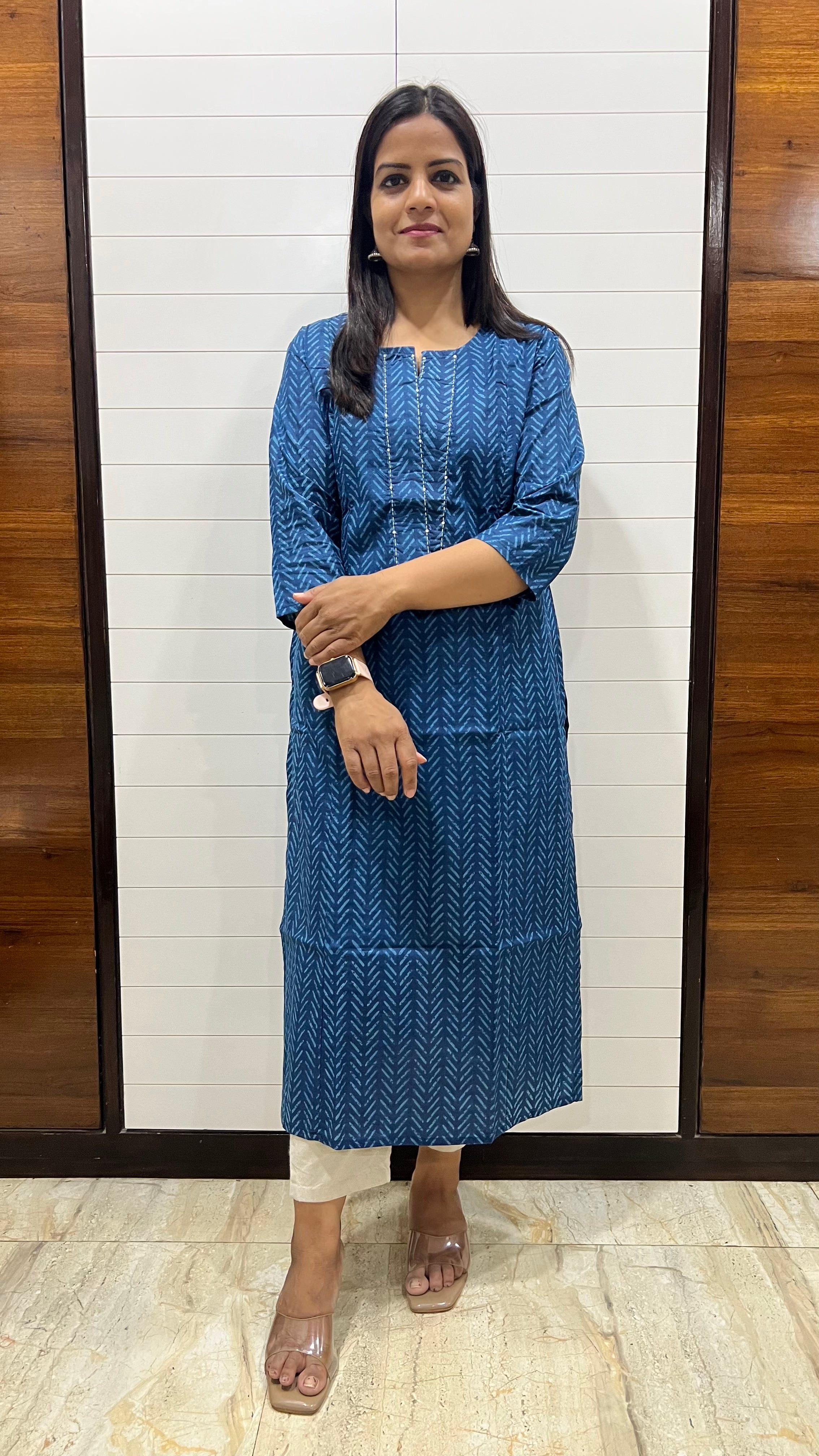 MUMZHUG Blue Pure Cotton Feeding Kurta | Hidden Nursing Zippers | Soft & Breathable Maternity Wear