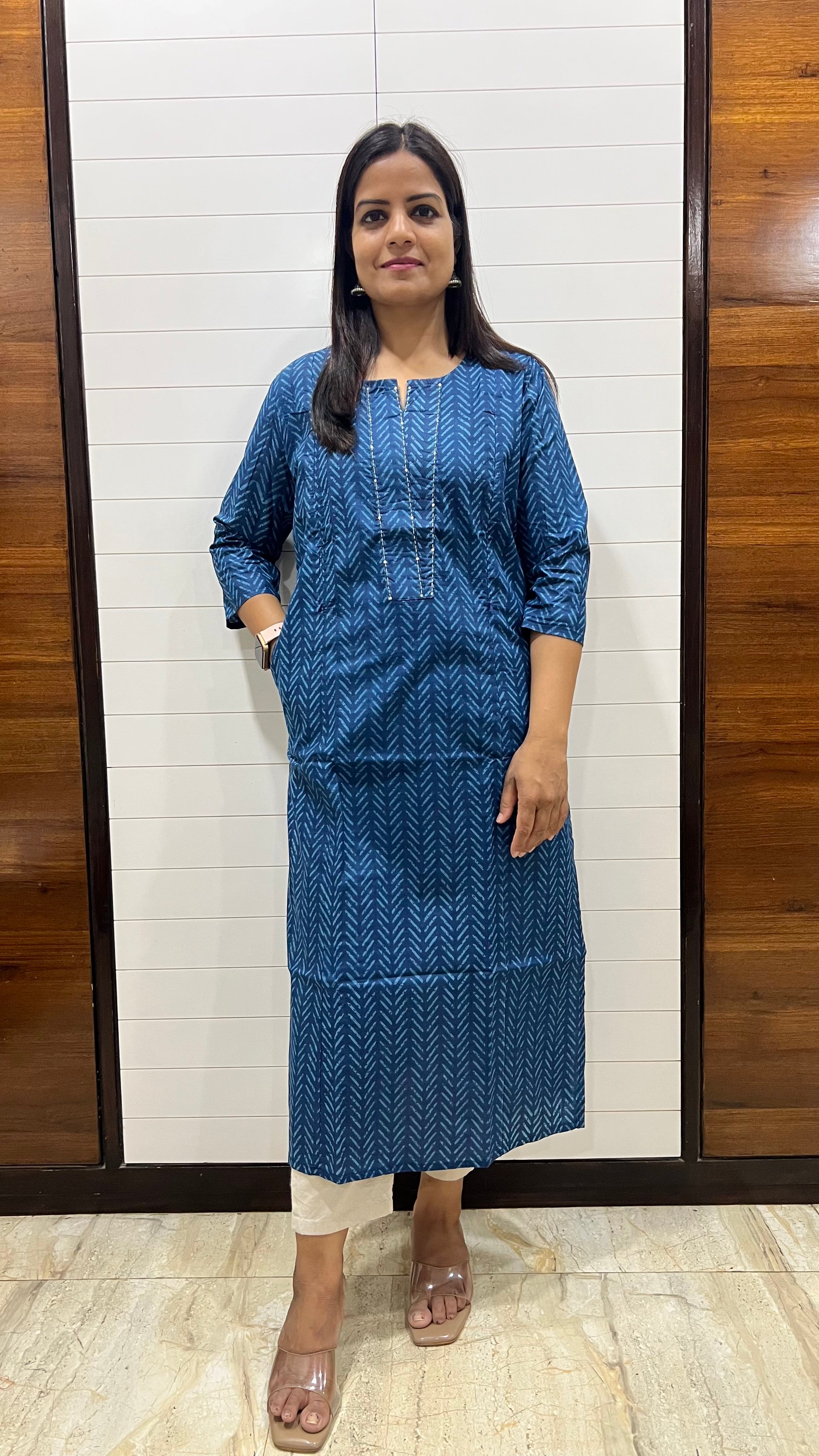MUMZHUG Blue Pure Cotton Feeding Kurta | Hidden Nursing Zippers | Soft & Breathable Maternity Wear