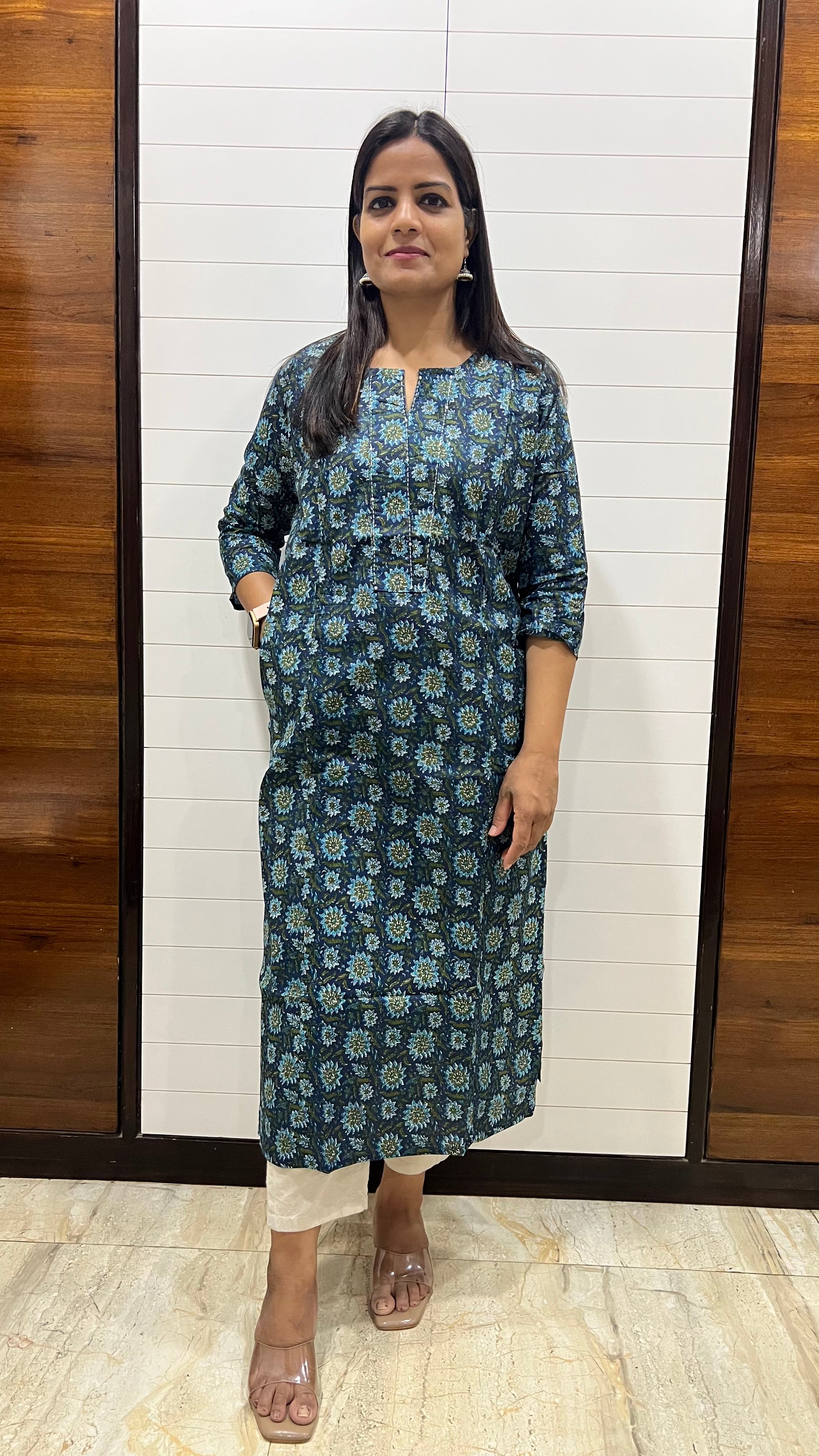 MUMZHUG Teal Blue Pure Cotton Jaipuri Print Feeding Kurta | Hidden Nursing Zippers | Soft Maternity & Nursing Wear