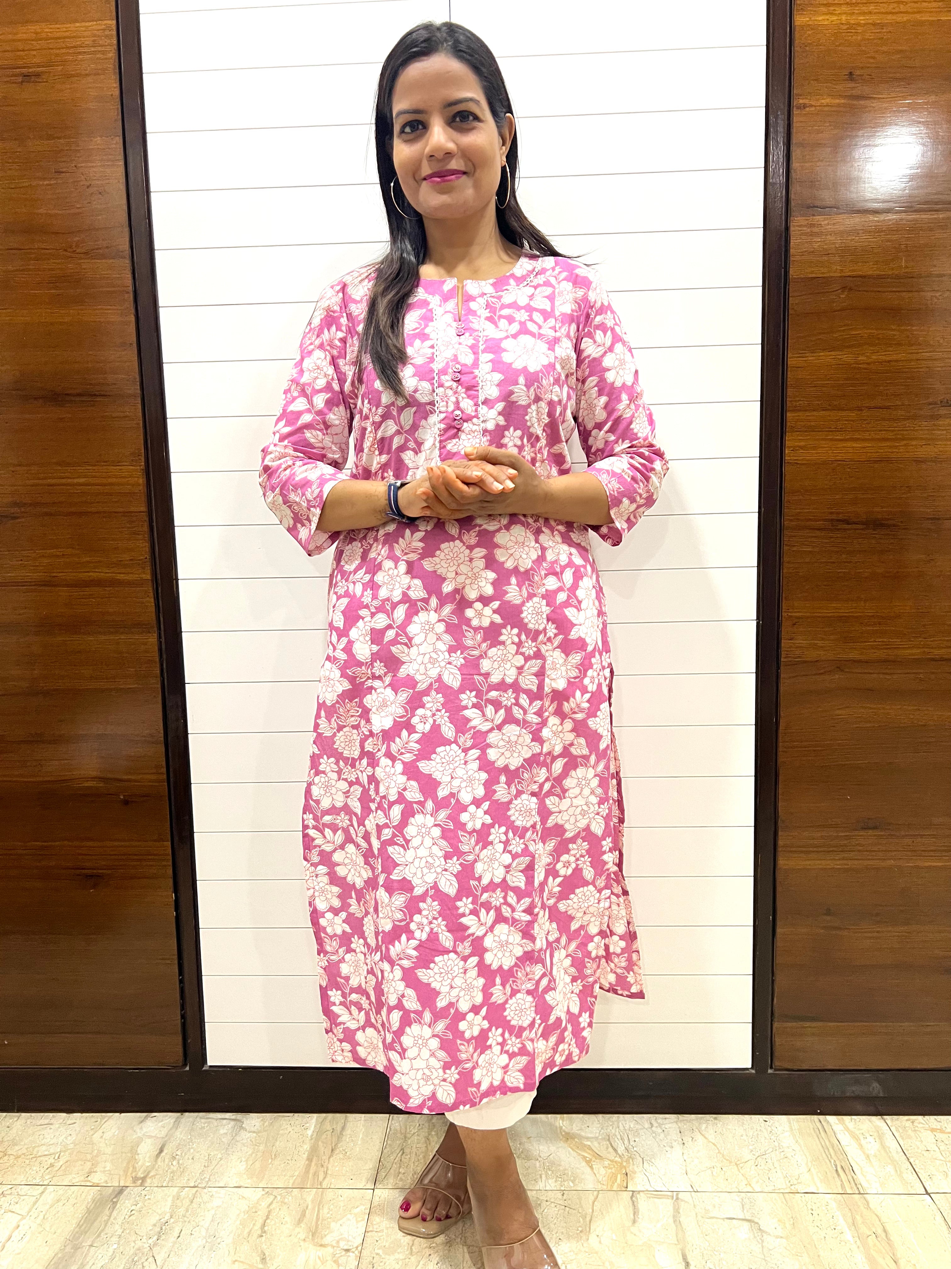 Mumzhug Pure Cotton Lavendar Colored Feeding Kurta