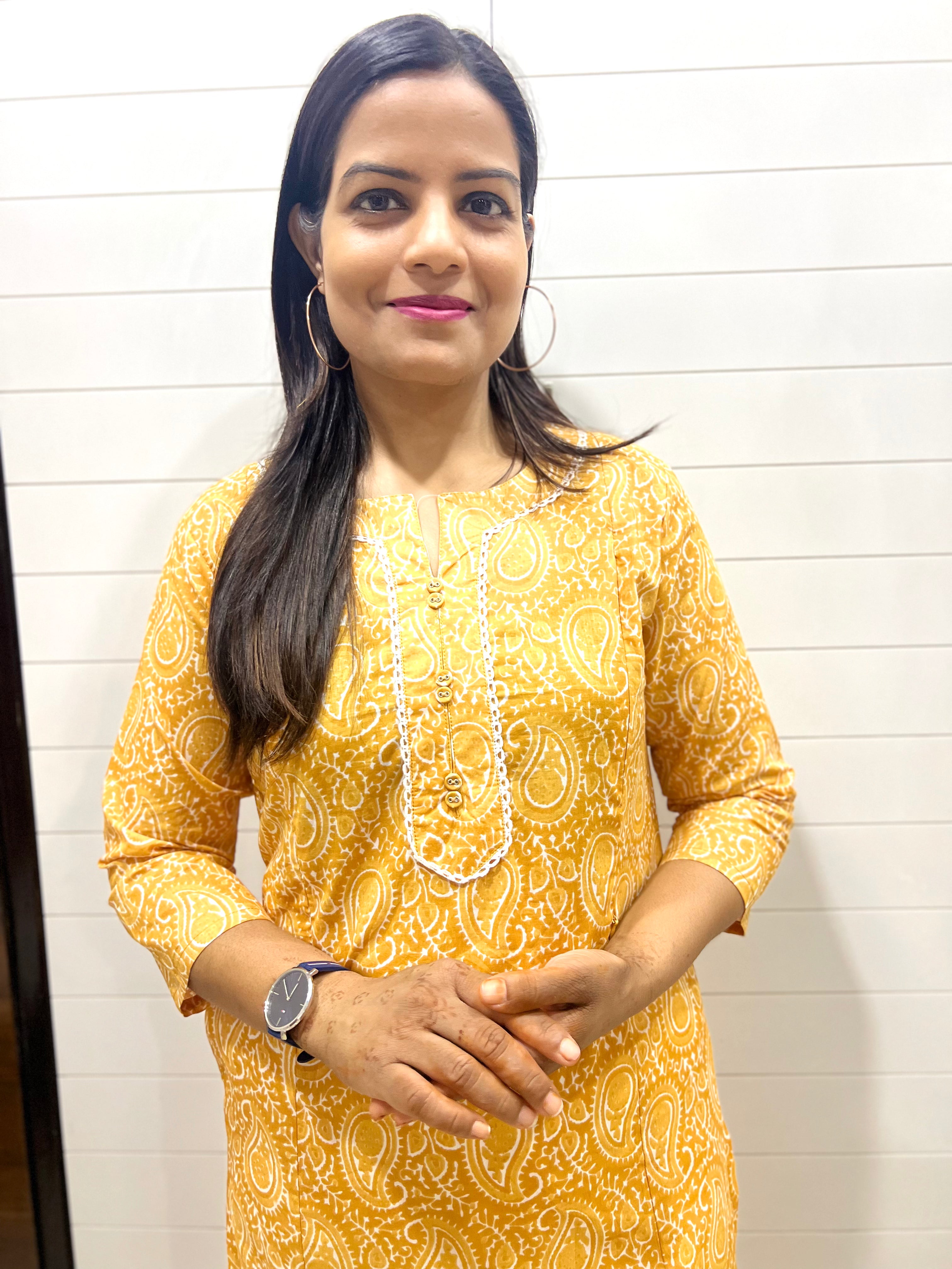 Mumzhug Yellow Colored Pure Cotton Feeding Kurta