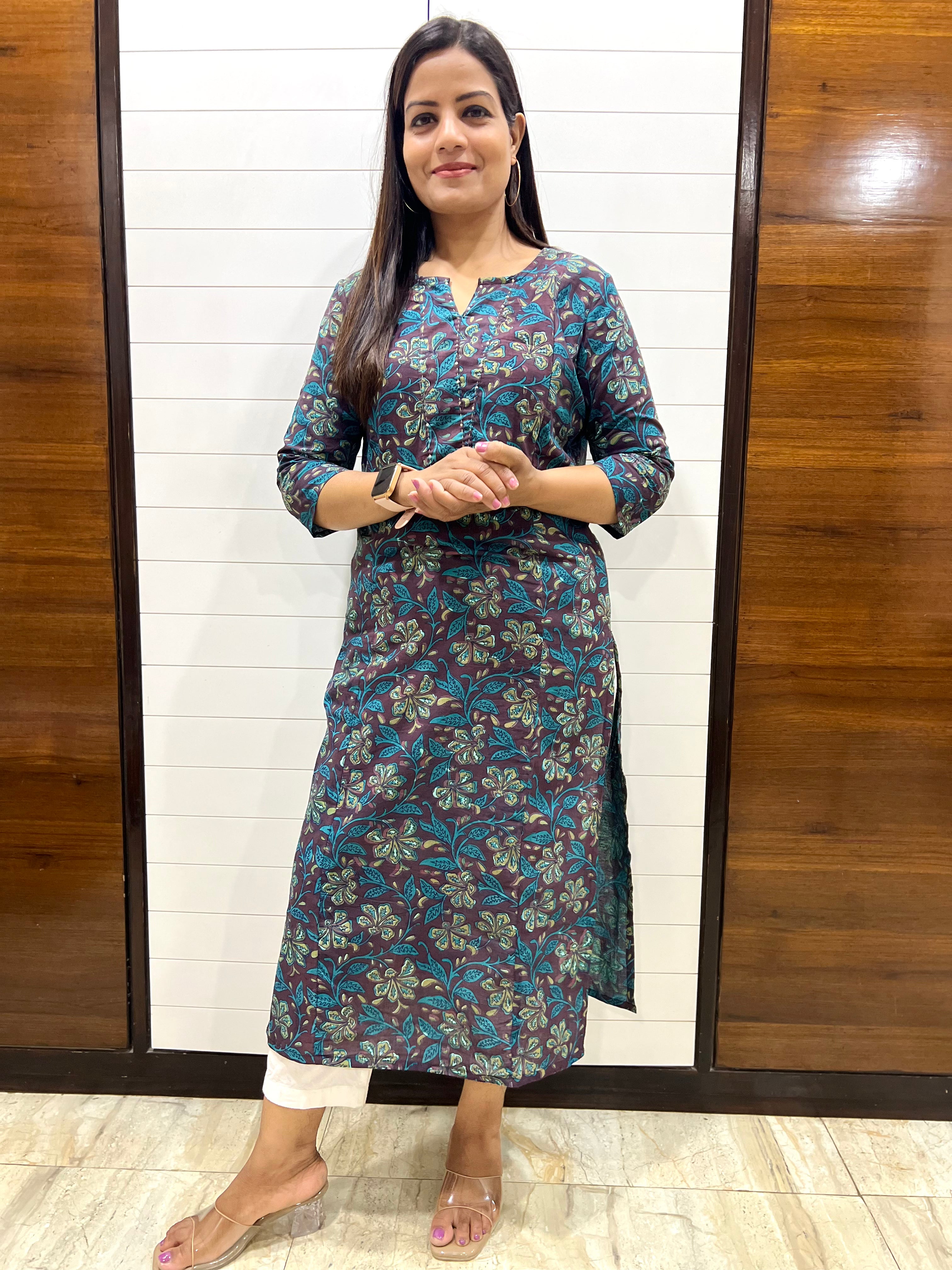 Mumzhug Pure Handblock Cotton Printed Feeding Kurta with Both Sided Feeding Zipper