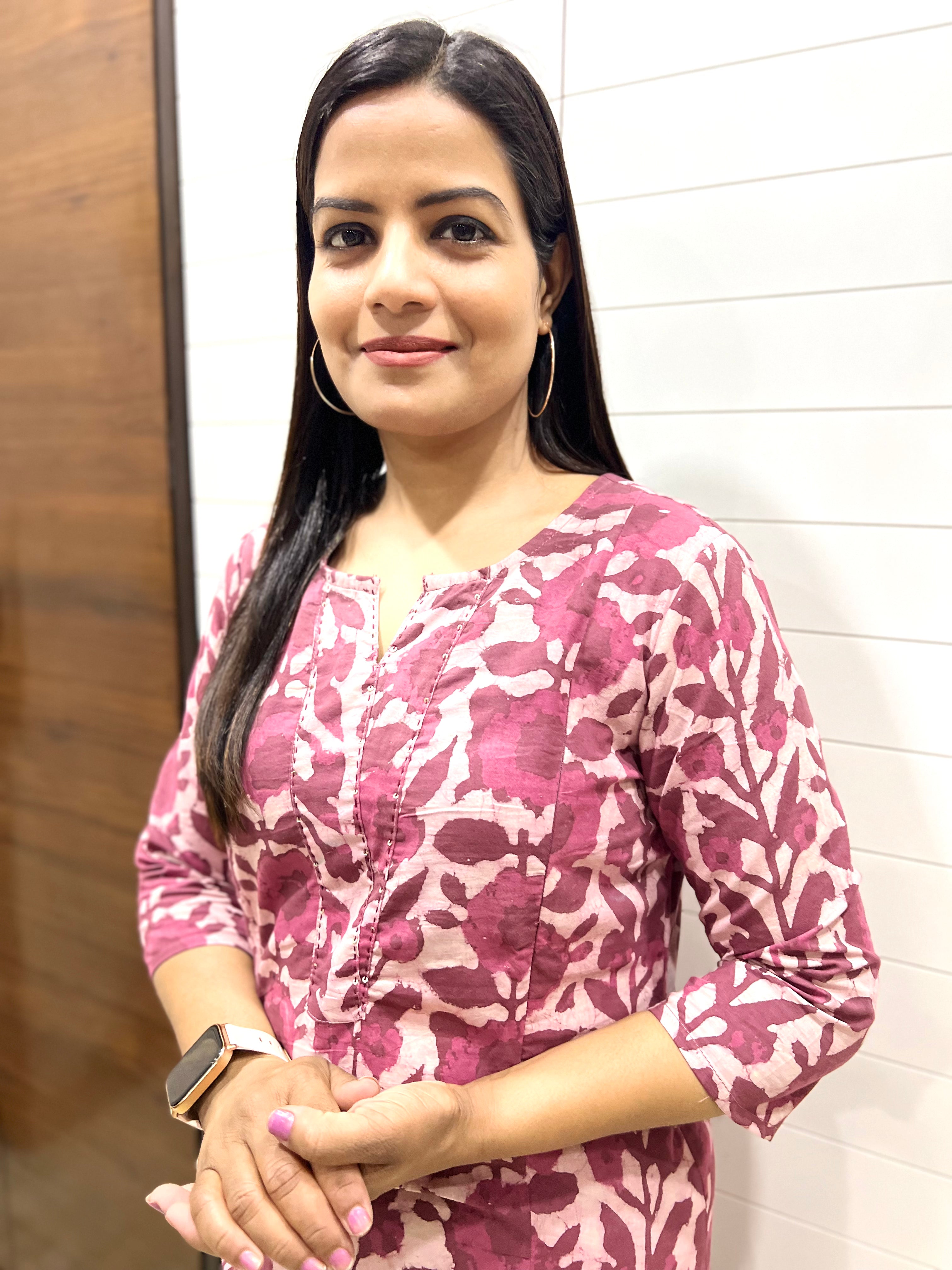 Mumzhug Pure Handblock Cotton Printed Feeding Kurta with Both Sided Feeding Zipper