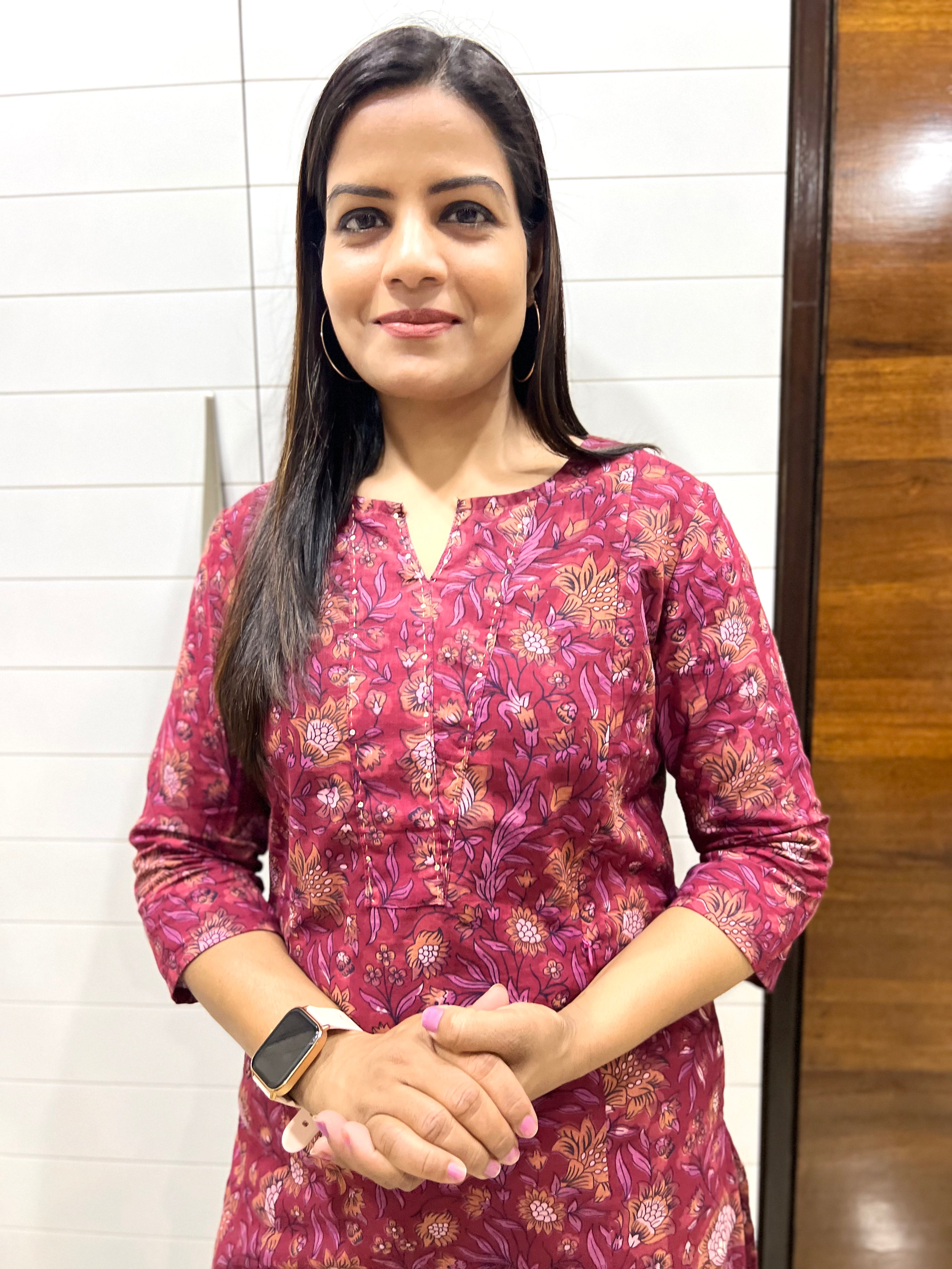 Mumzhug Pure Handblock Cotton Printed Feeding Kurta with Both Sided Feeding Zipper