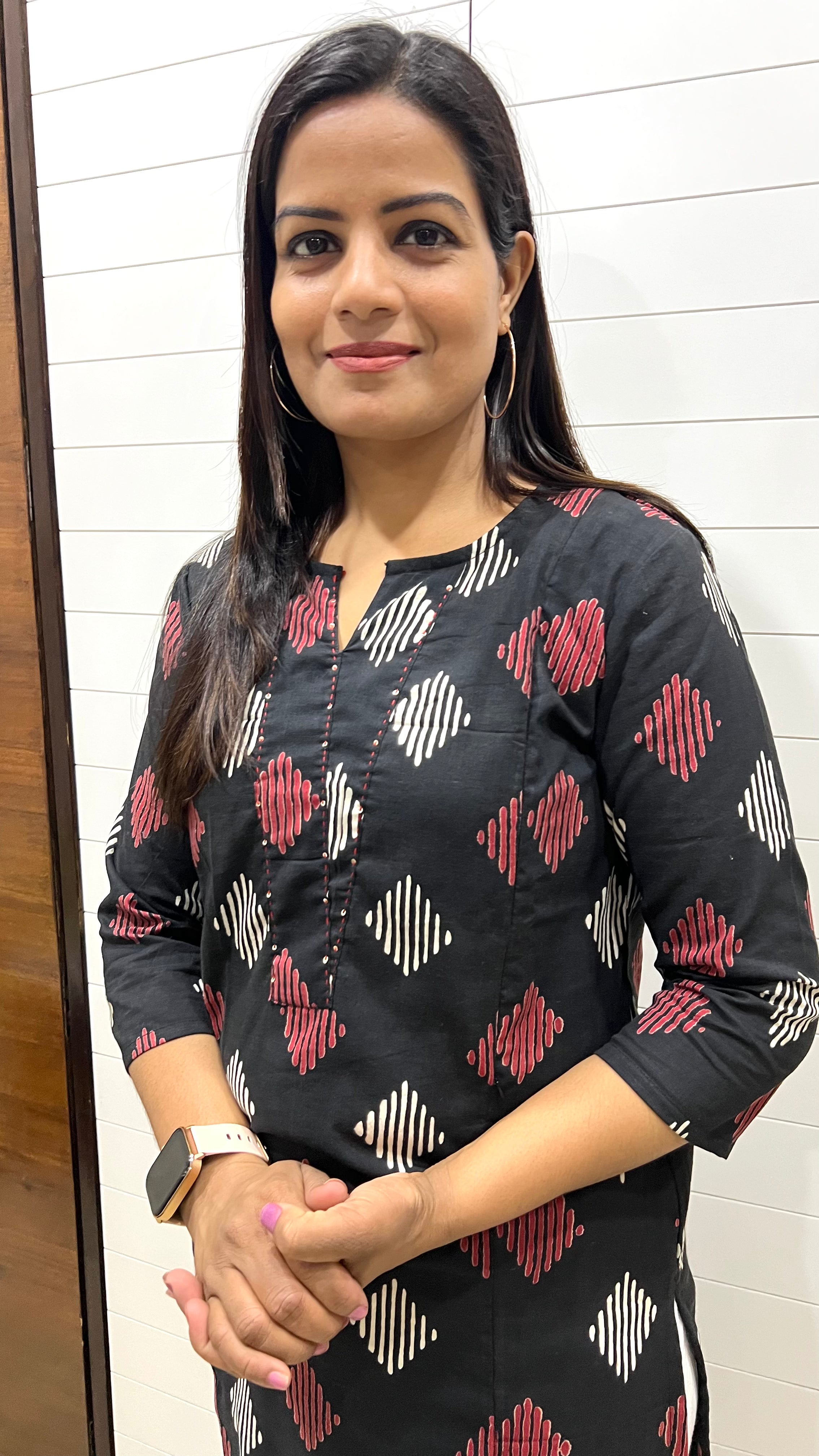 Mumzhug Pure Handblock Cotton Printed Feeding Kurta with Both Sided Feeding Zipper