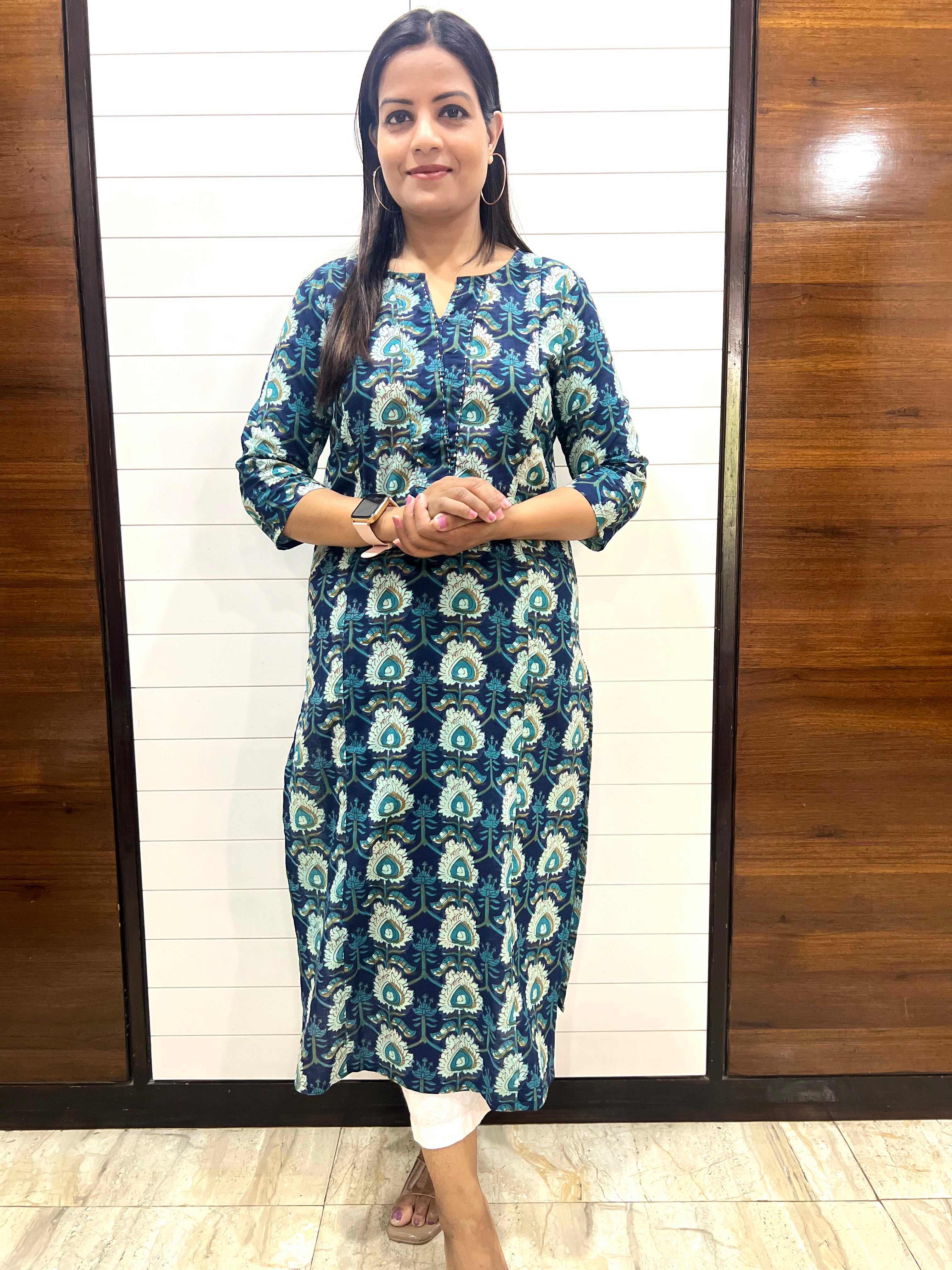 Mumzhug Pure Handblock Cotton Printed Feeding Kurta with Both Sided Feeding Zipper