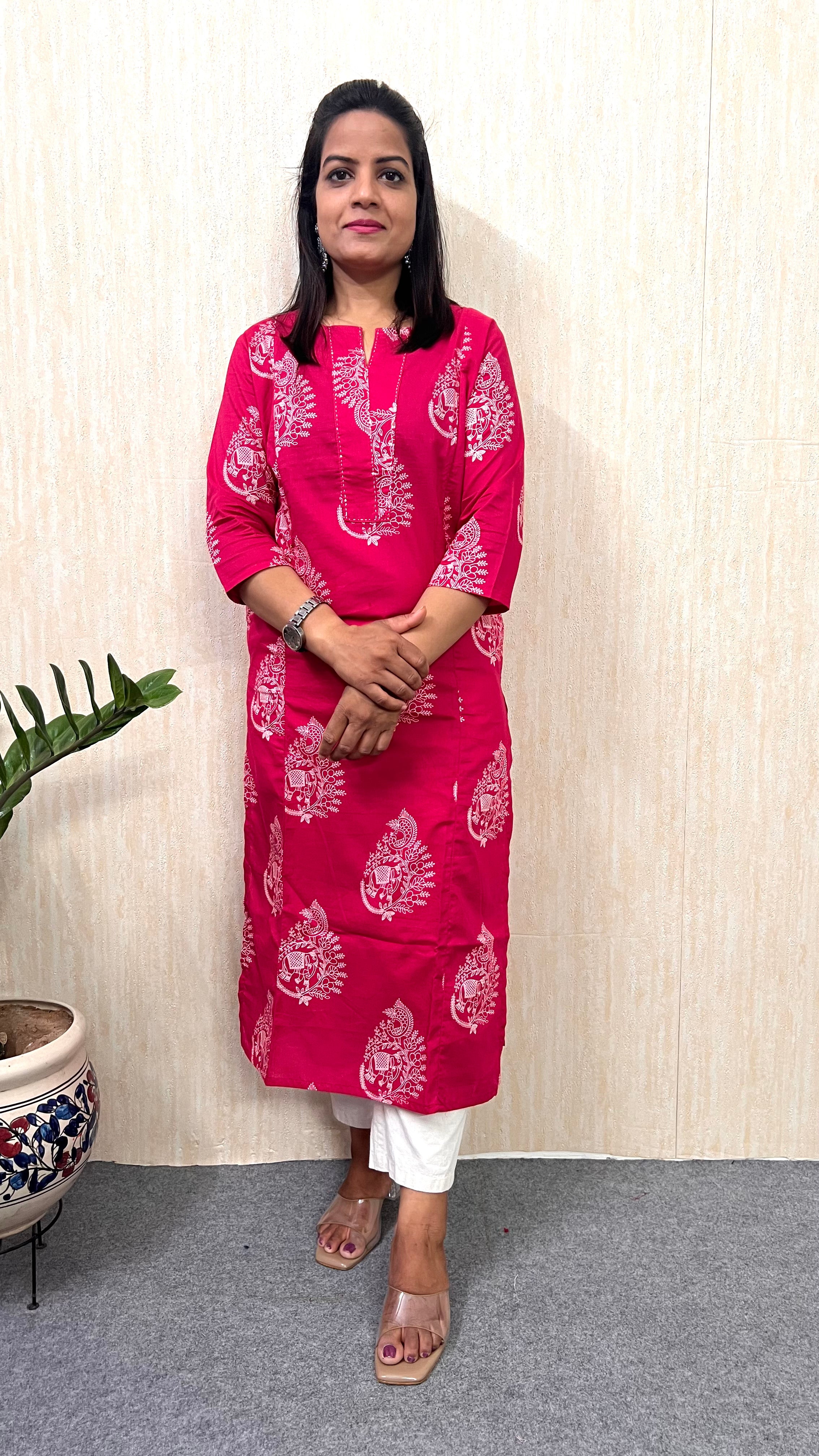 Mumzhug Fuchsia Bloom Elephant Print – Pure Cotton Jaipuri Feeding Kurta